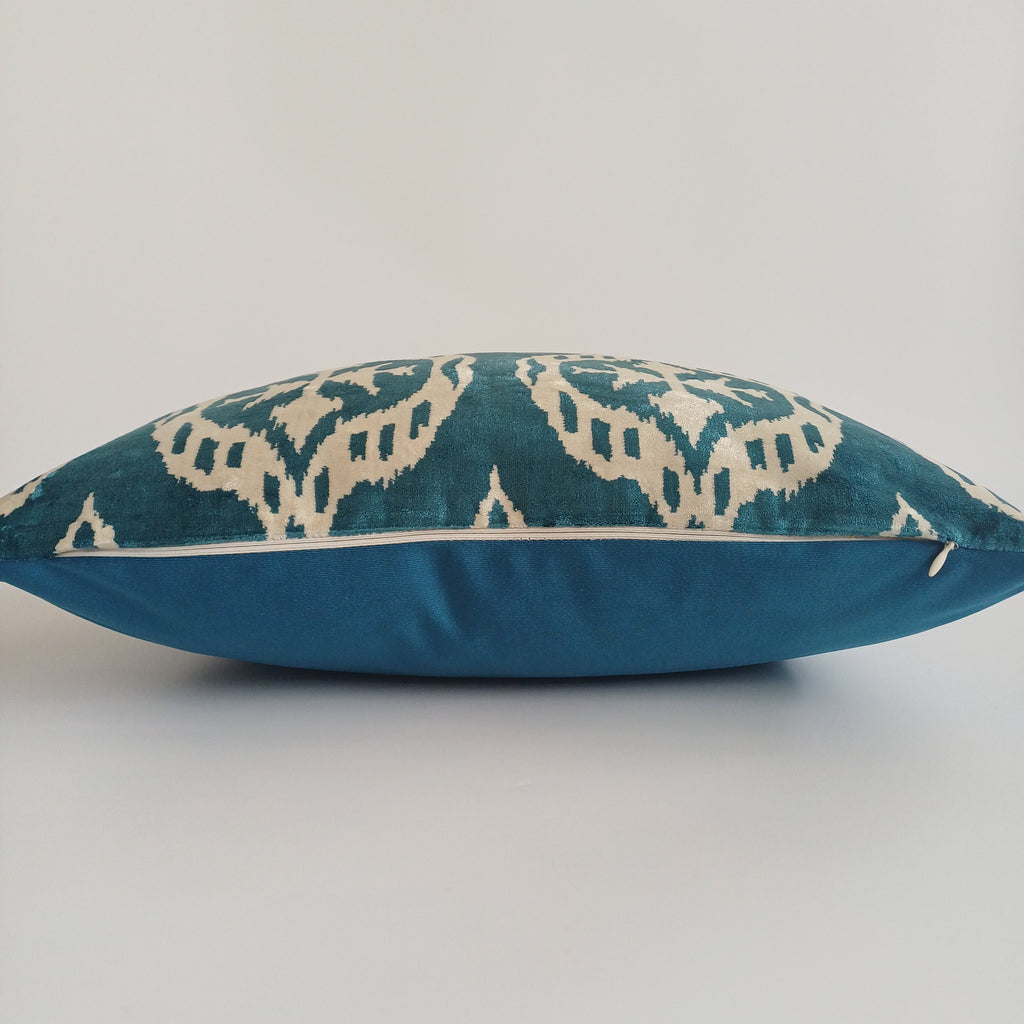 Turquoise Silk Ikat Velvet Cushion Cover 20''x20'' / 50x49 CM