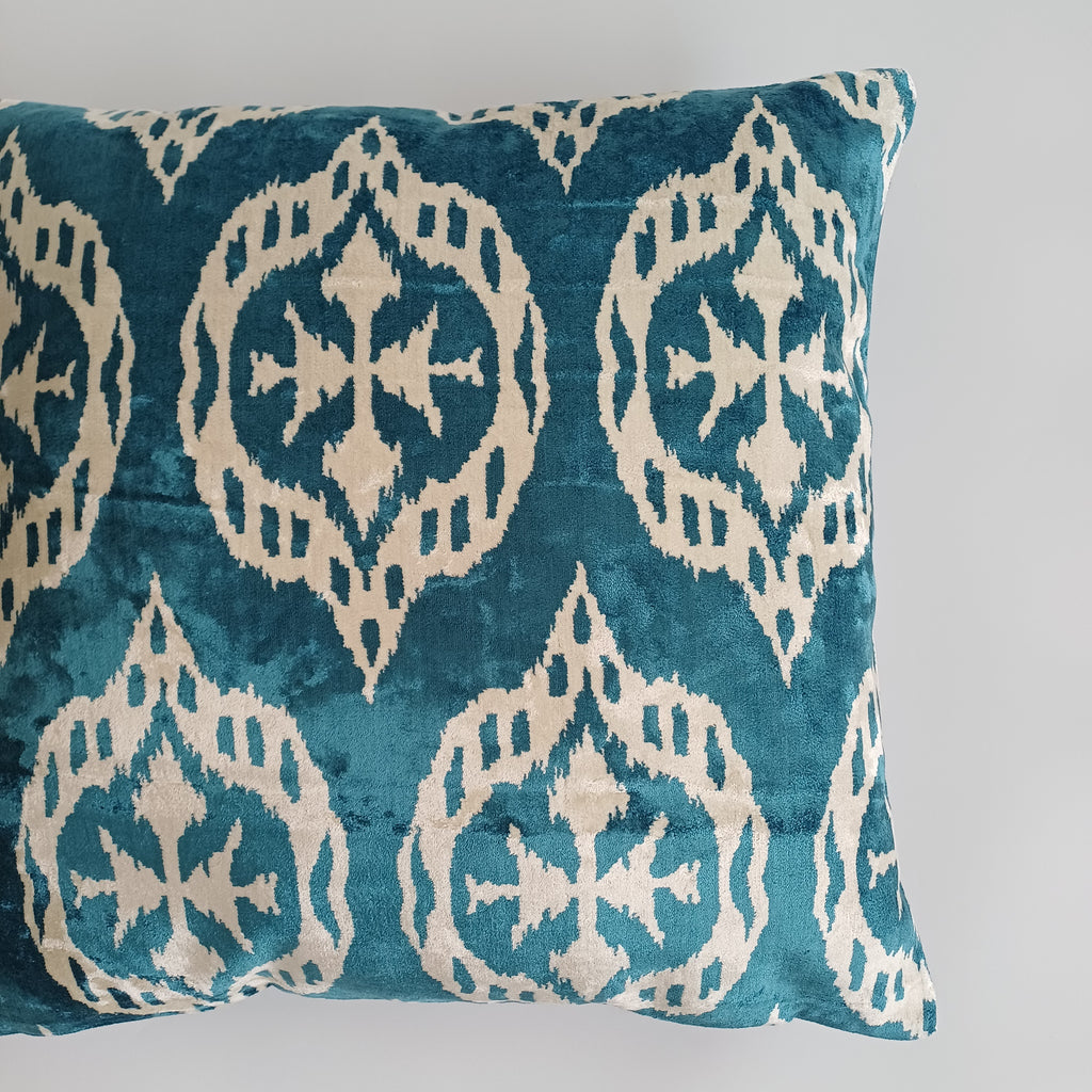 Turquoise Silk Ikat Velvet Cushion Cover 20''x20'' / 50x49 CM