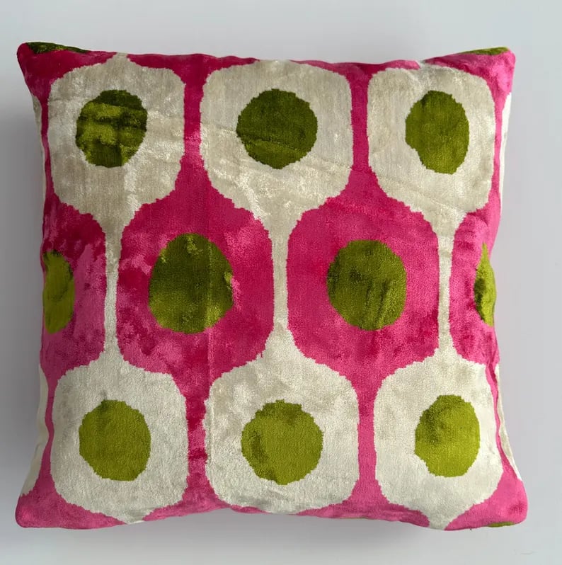 Pink Silk Velvet Ogival Ikat Cushion Cover 16''x16'' / 40x40 CM