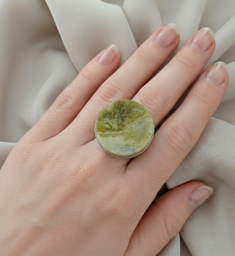 Handmade Serpentine Vintage Style Boho Gemstone Ring