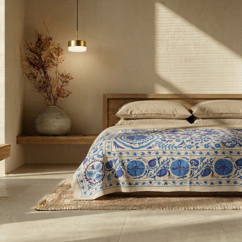 Uzbek Silk Suzani Tapestry, Hand Embroidered Wall Hanging, Suzani Bedspread, Suzani Tablecloth 256x192 CM
