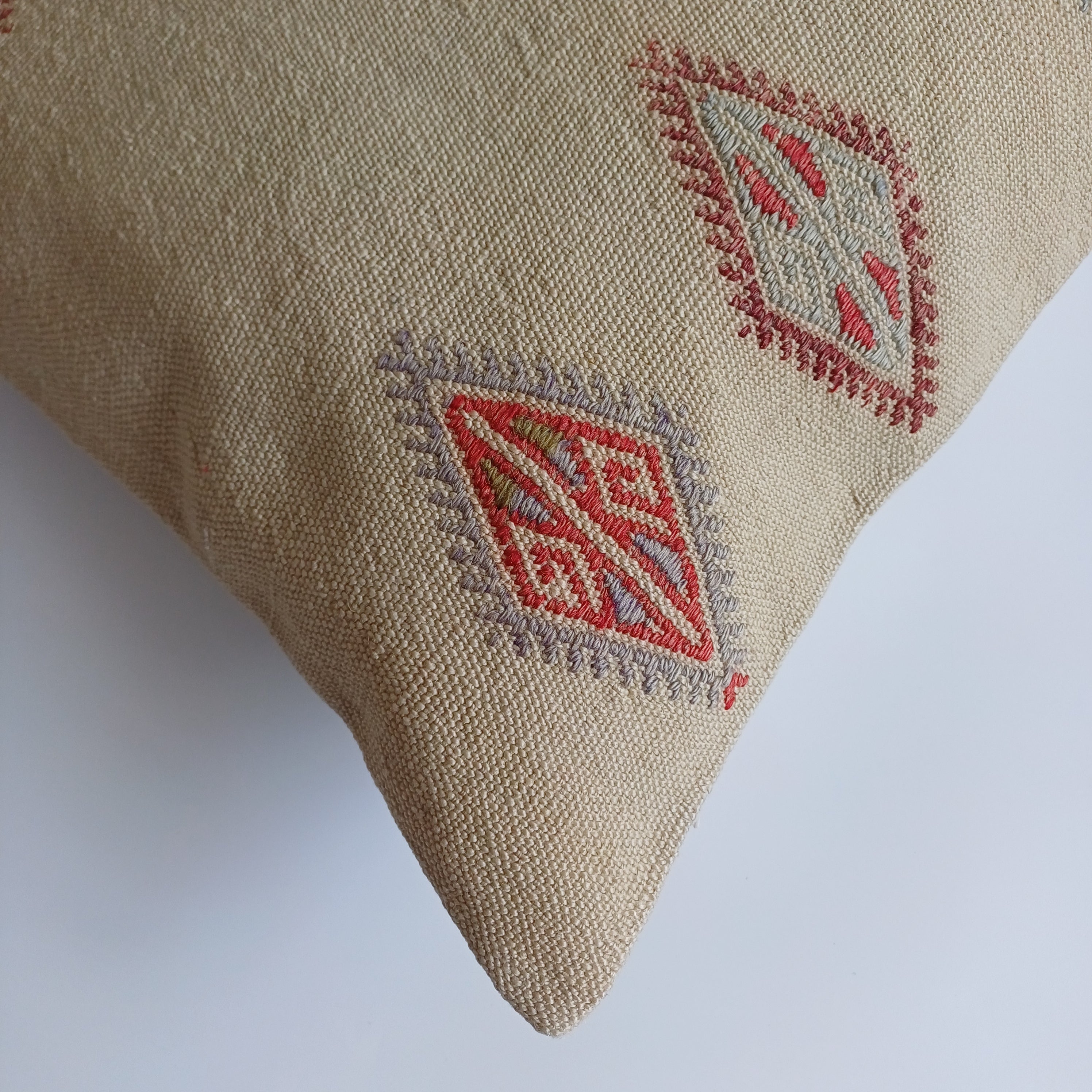 Handmade Turkish Rug Cushion Cover 24''x16'' / 60x40 CM