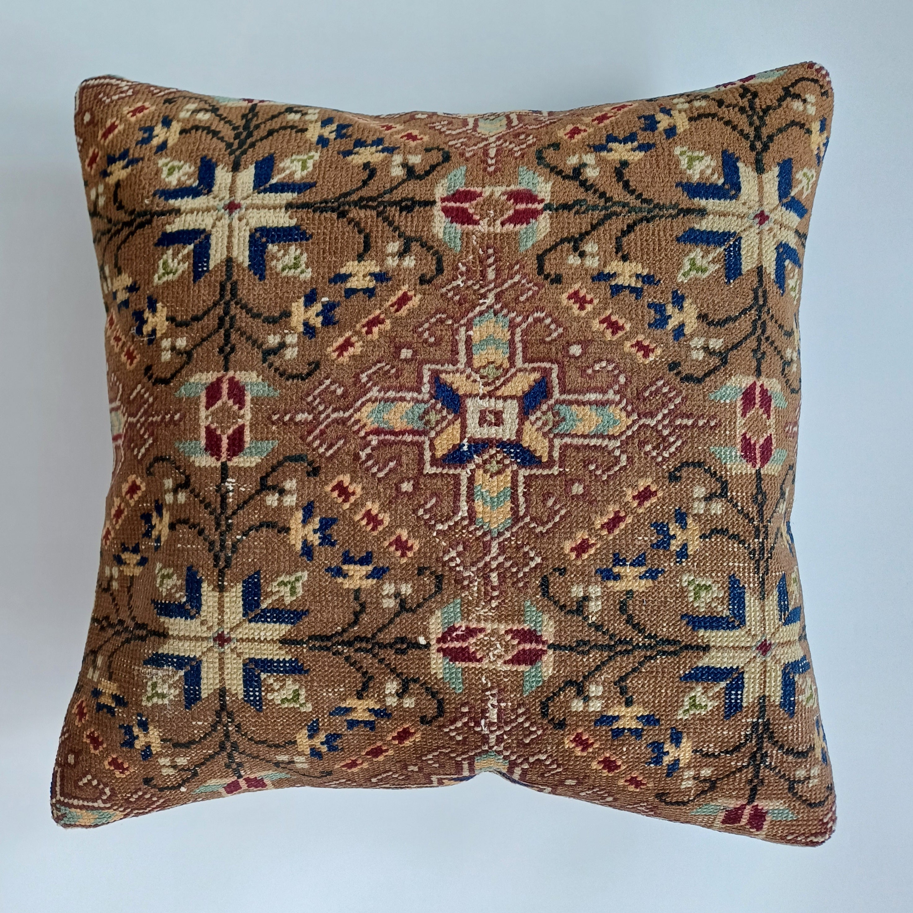 Carpet Cushion Cover 16''x16'' / 40x40 CM