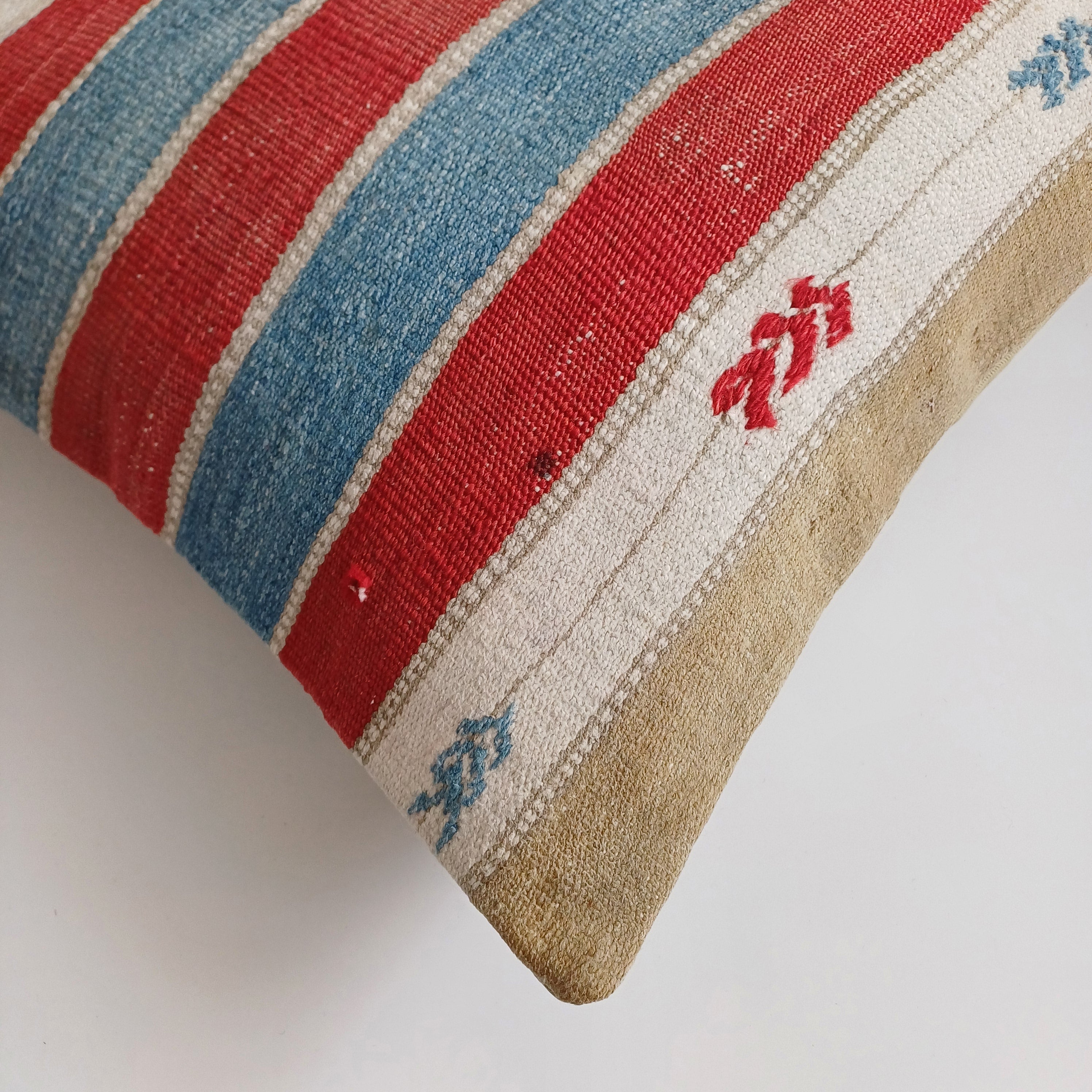 Vintage Cushion Cover 16''x16'' / 40x40 CM