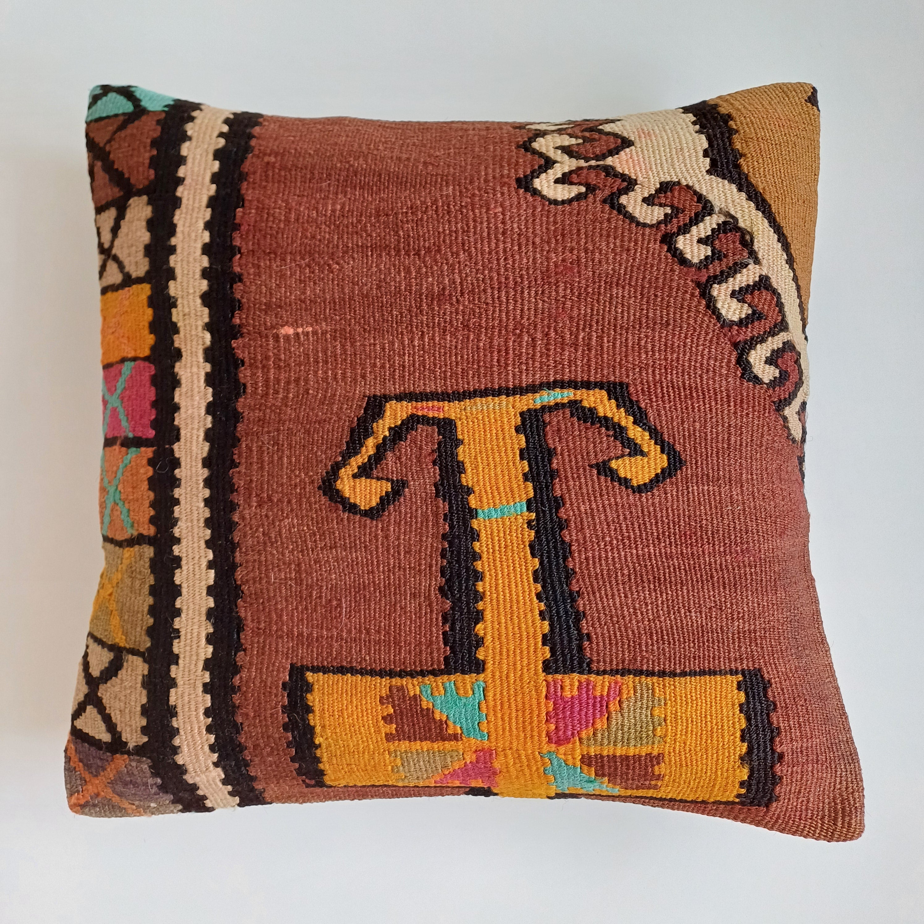 Vintage Cushion Cover 16''x16'' / 40x40 CM