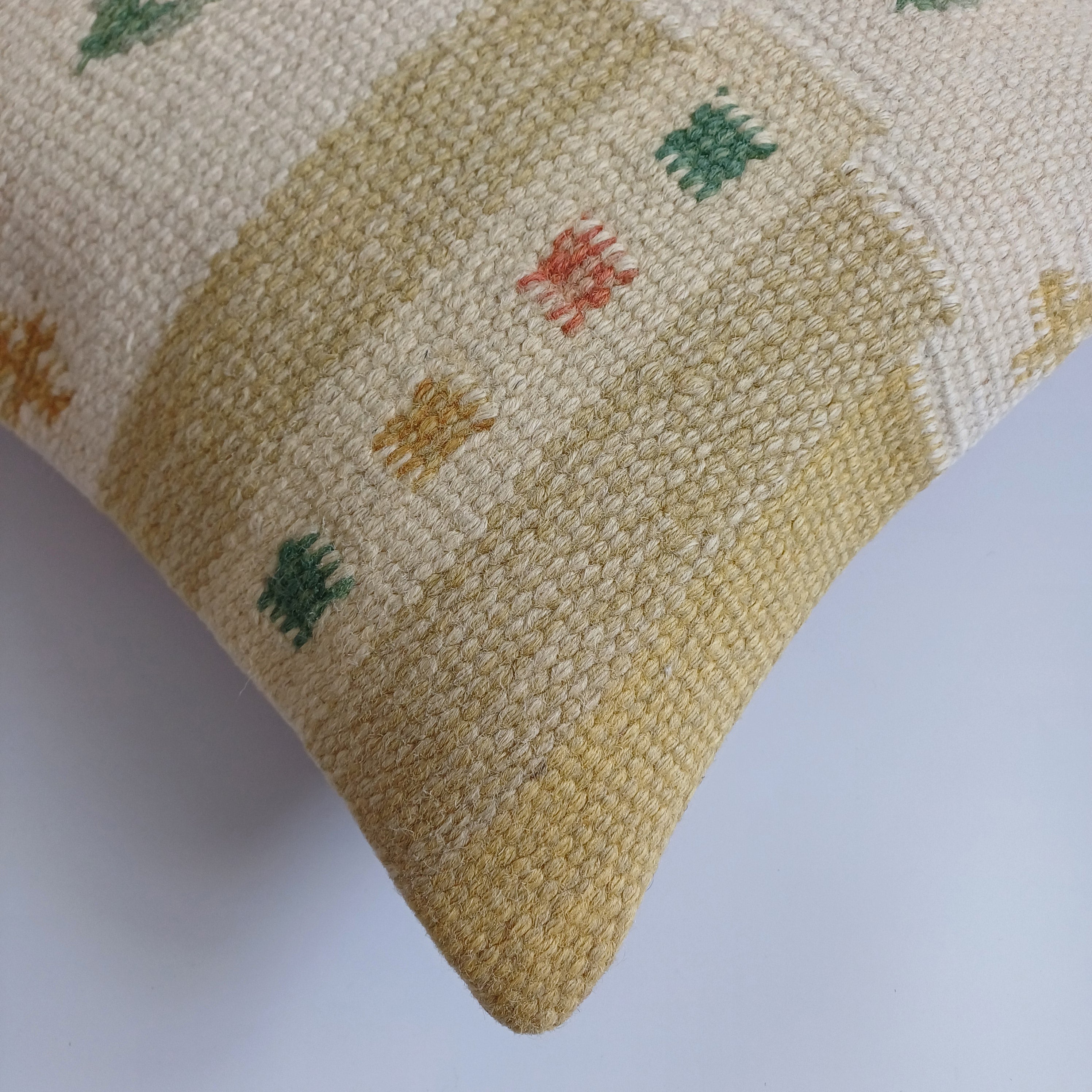 Vintage Cushion Cover 16''x16'' / 40x40 CM