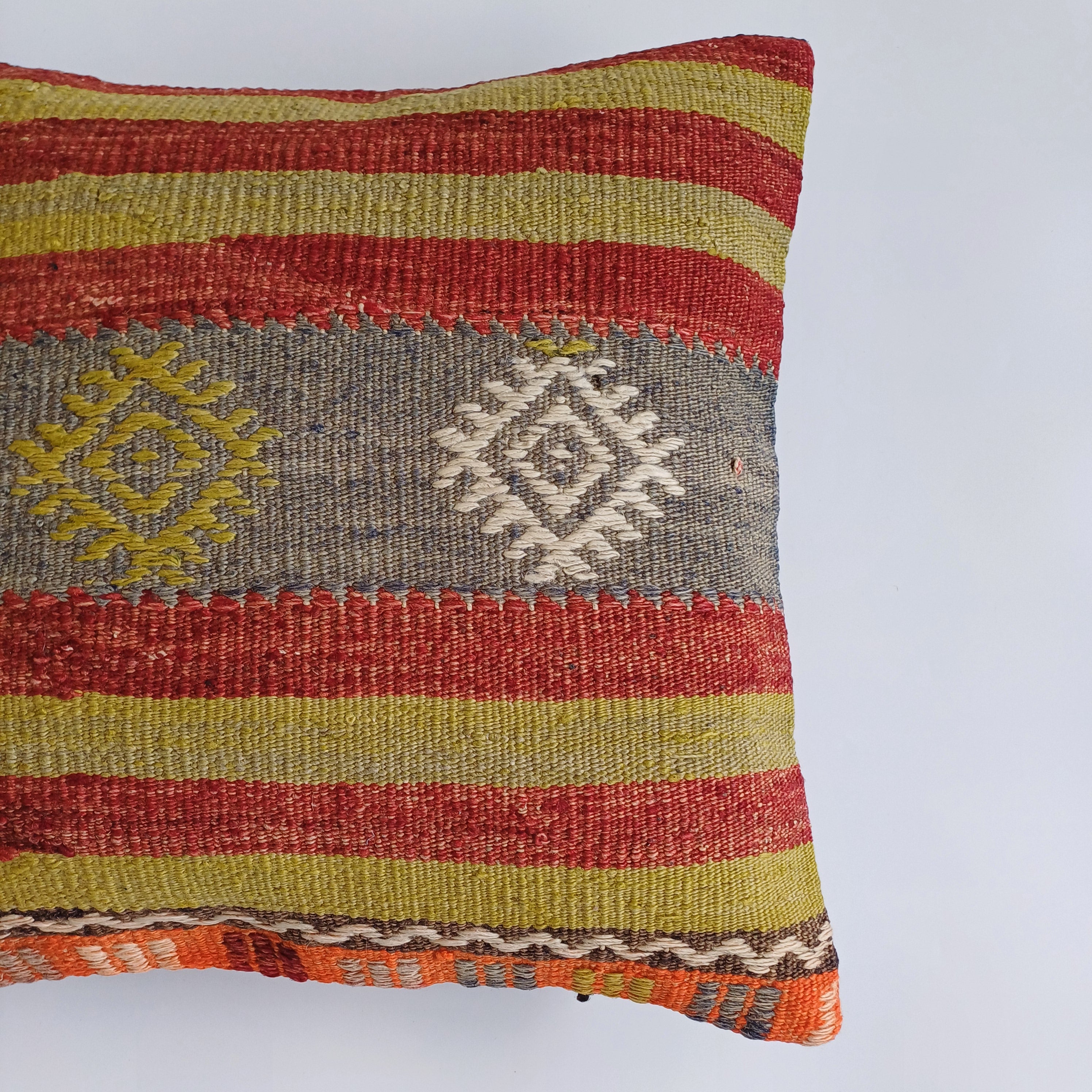 Handmade Vintage Cushion Cover 16''x16'' / 40x40 CM