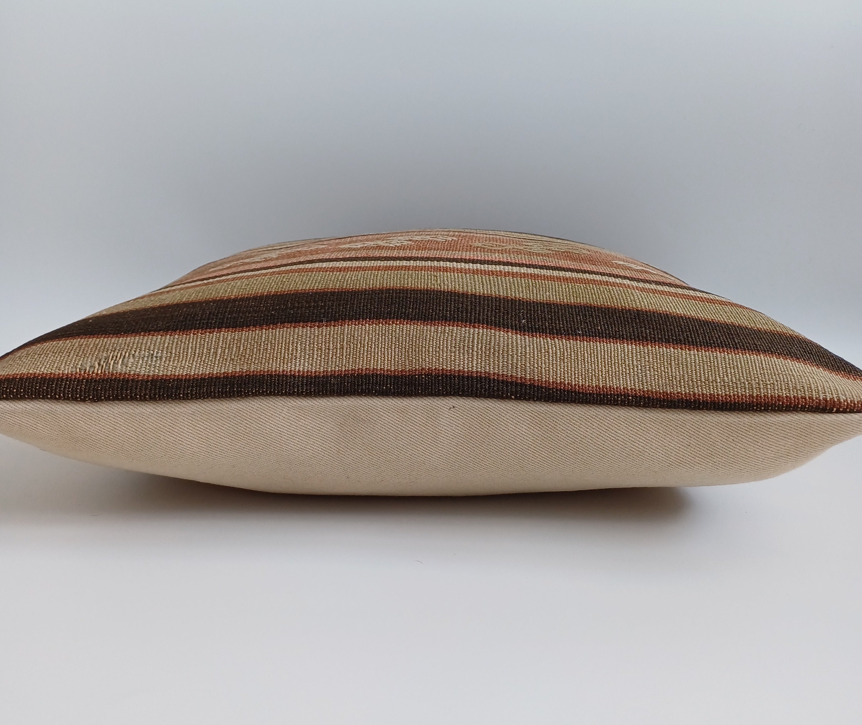 Vintage Cushion Cover 16''x16'' / 40x40 CM