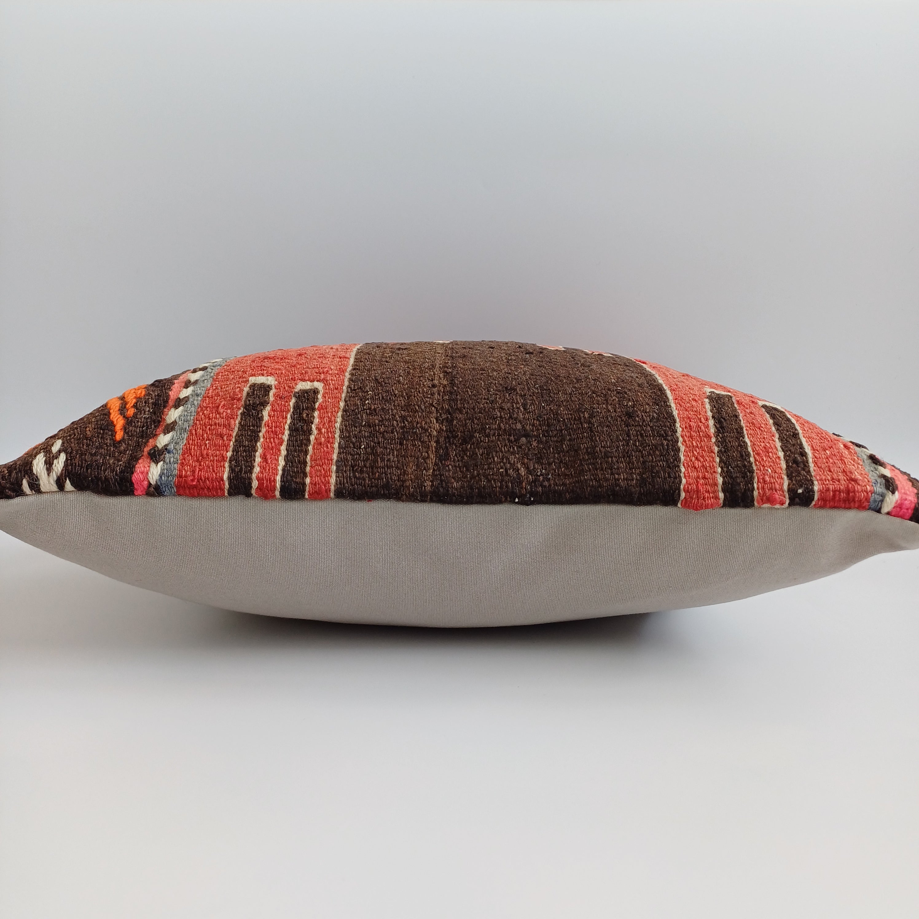 Vintage Cushion Cover 16''x16'' / 40x40 CM