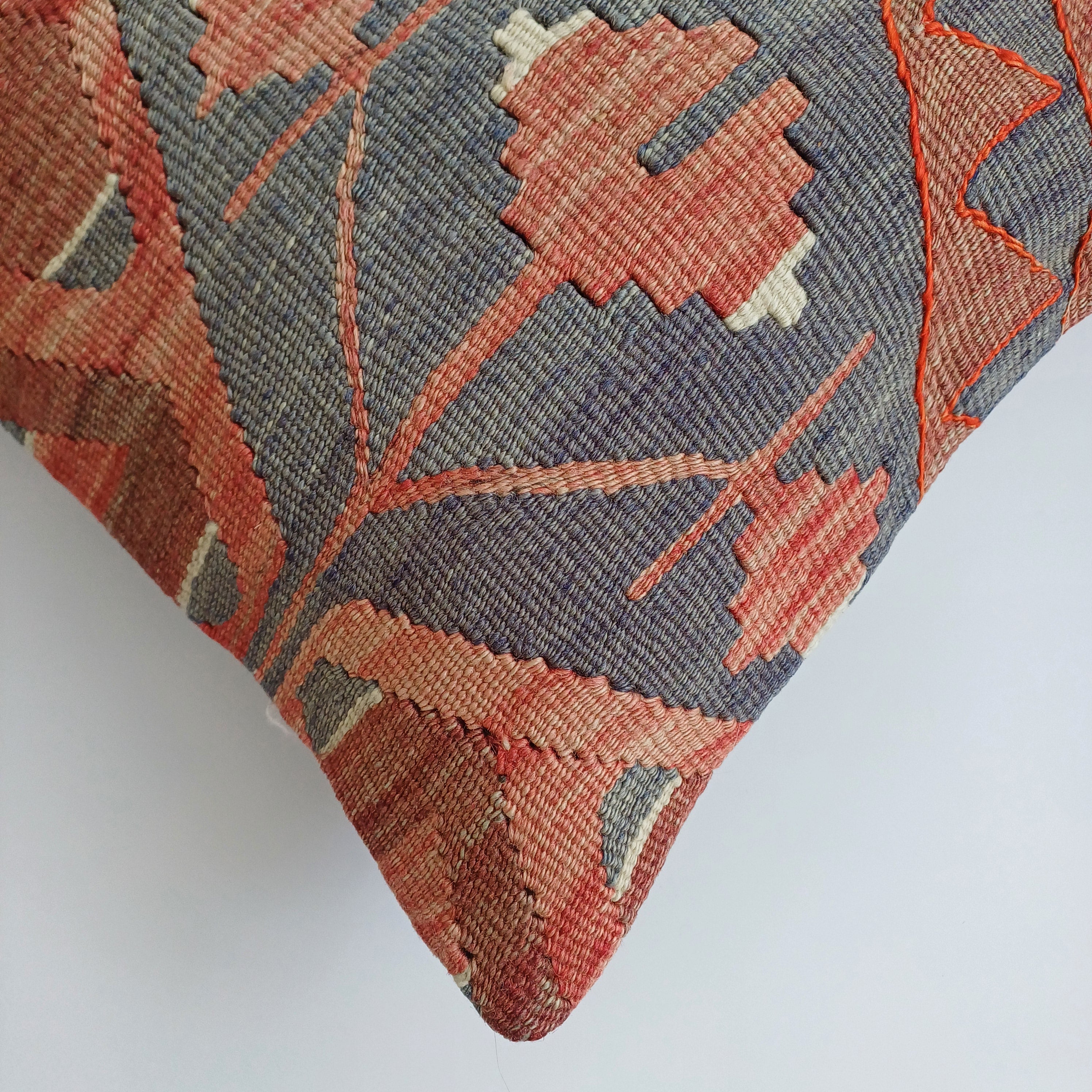 Vintage Cushion Cover 16''x16'' / 40x40 CM