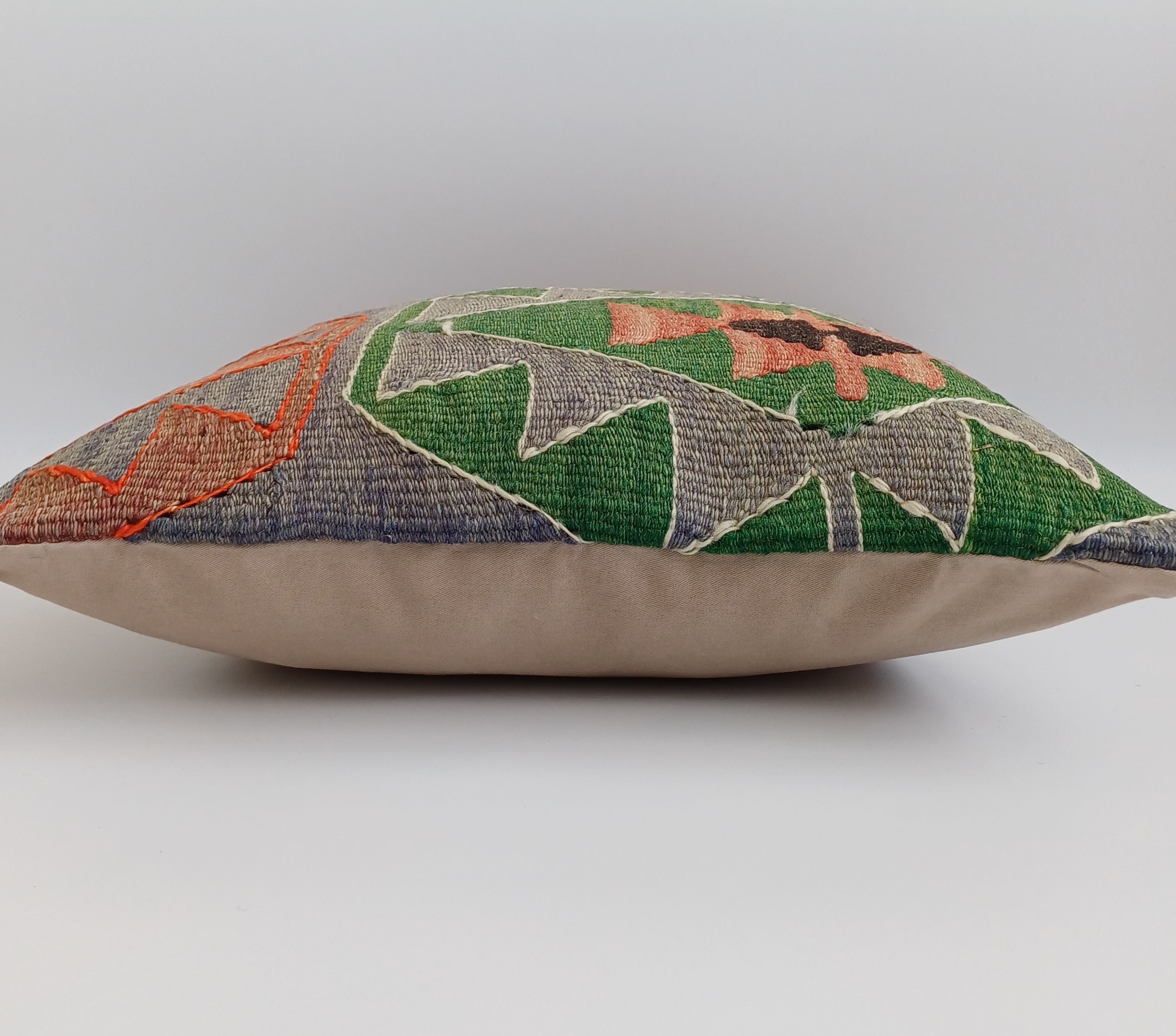 Vintage Cushion Cover 16''x16'' / 40x40 CM
