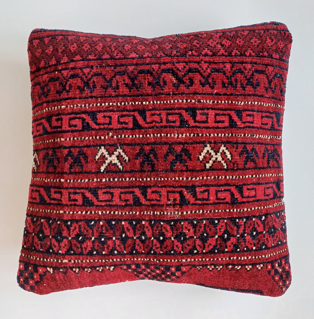 Red Vintage Cushion Cover 16''x16'' / 40x40 CM