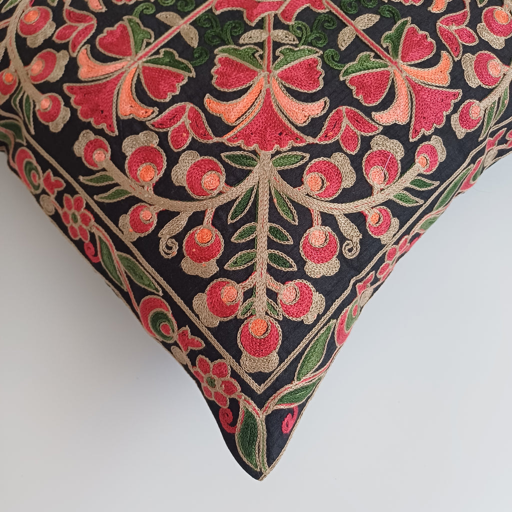 Hand Embroidered Multicolour Kashmiri Cushion Cushion Cover 16''x16'' / 40x40 CM