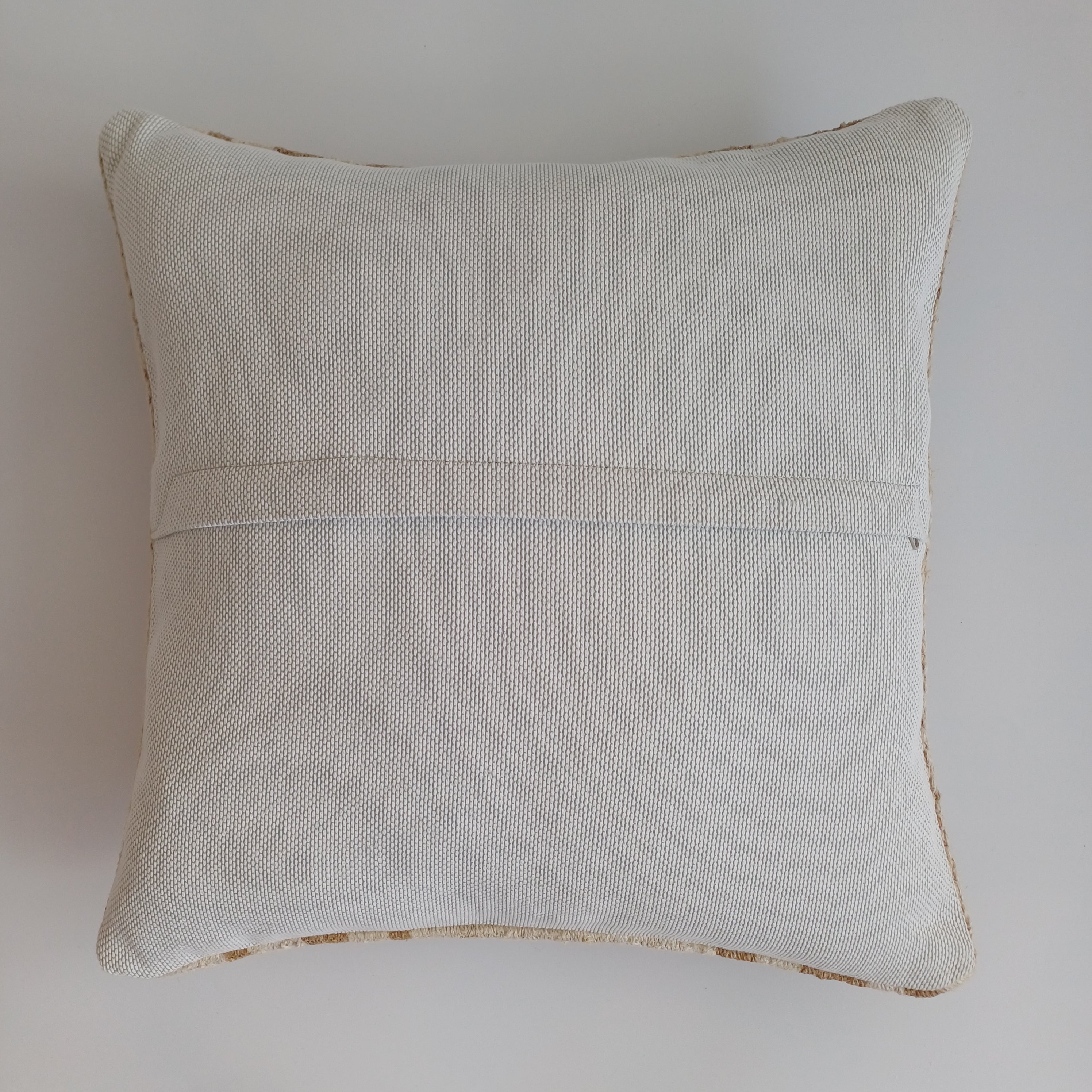 Cream Vintage Cushion Cover 16''x16'' / 40x40 CM