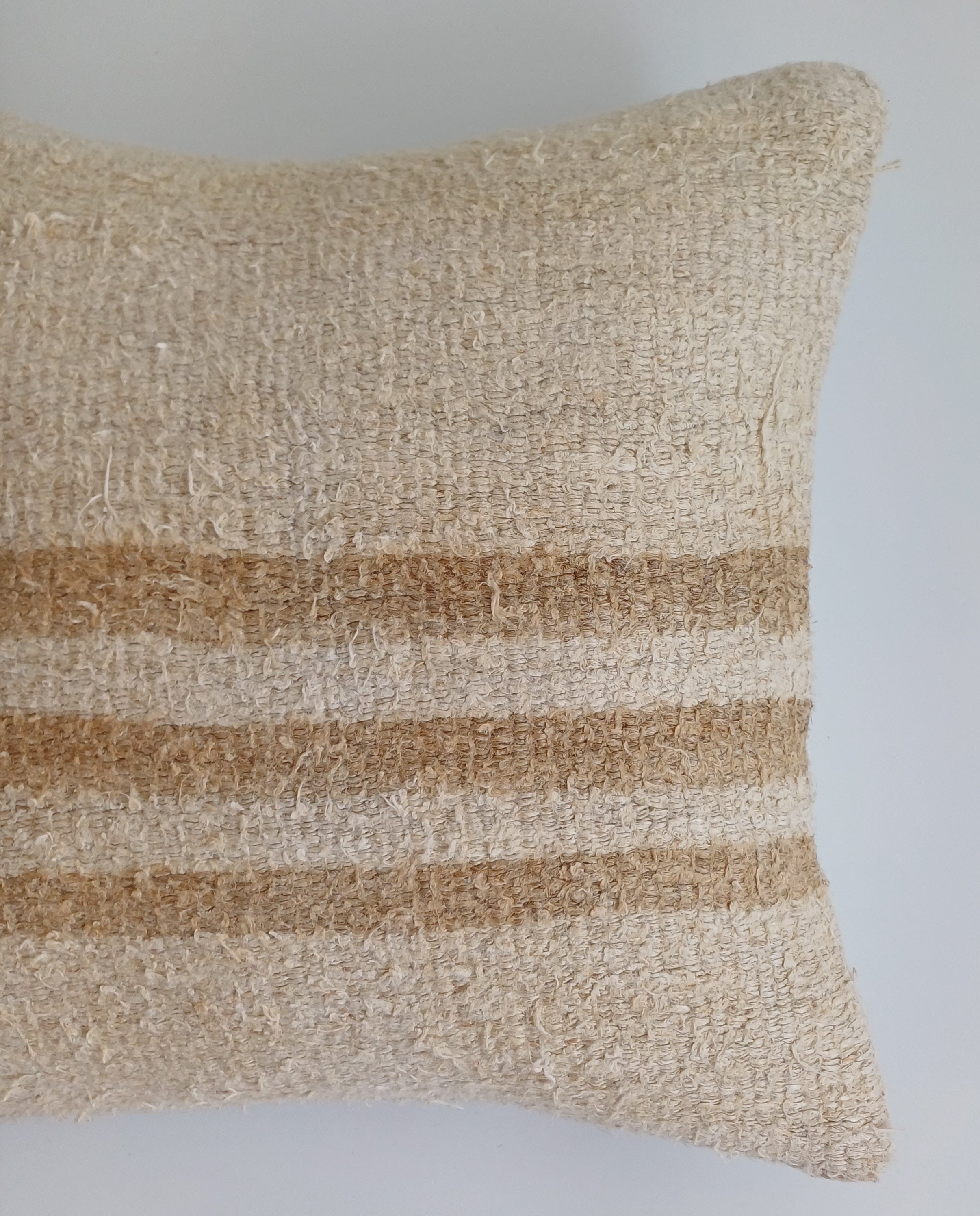 Cream Vintage Cushion Cover 16''x16'' / 40x40 CM