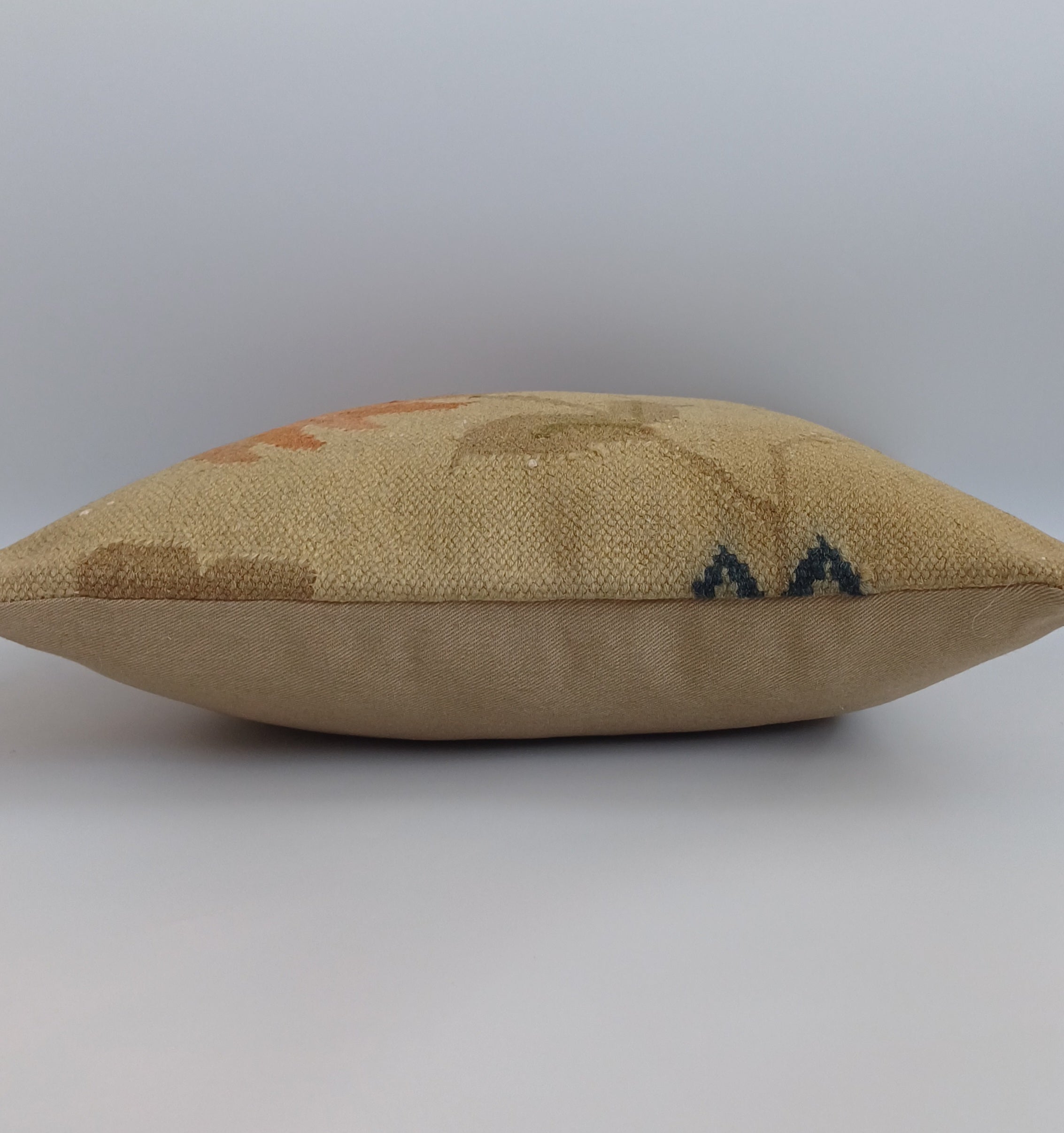 Floral Vintage Cushion Cover 16''x16'' / 40x40 CM