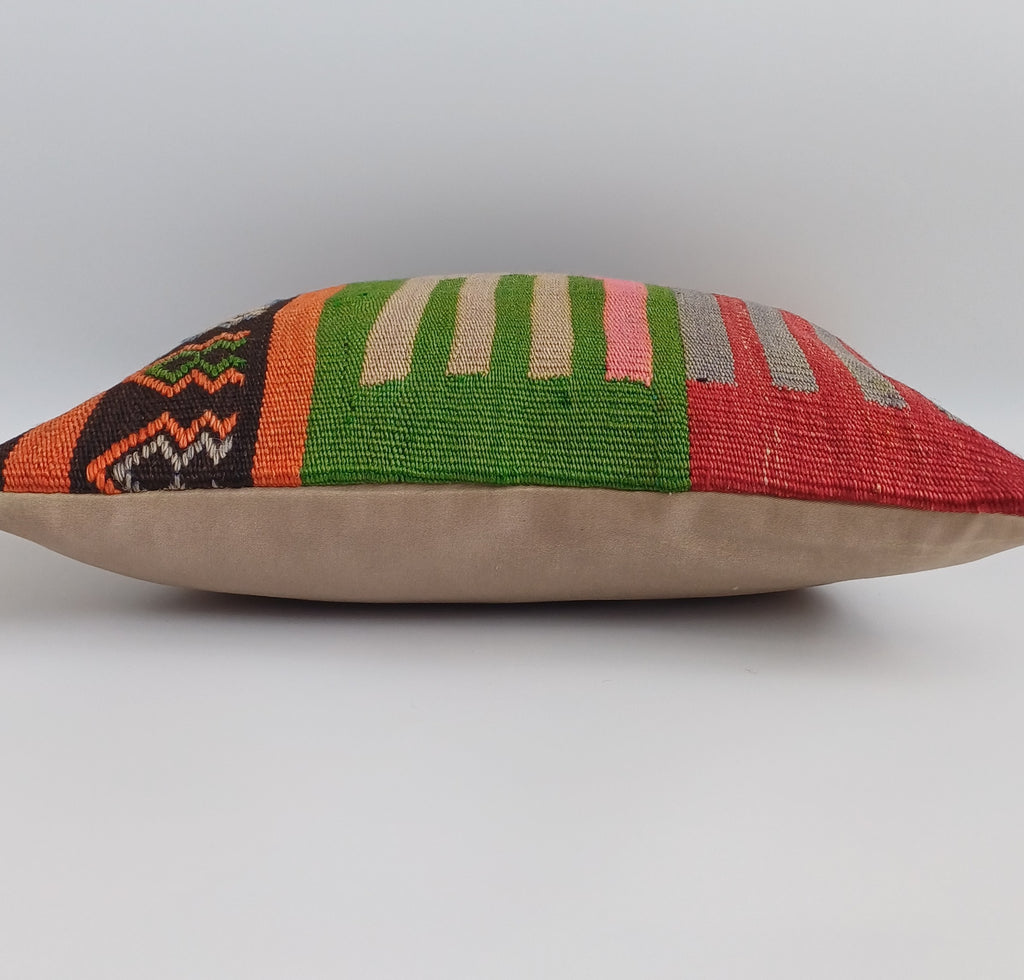 Vintage Cushion Cover 16''x16'' / 40x40 CM