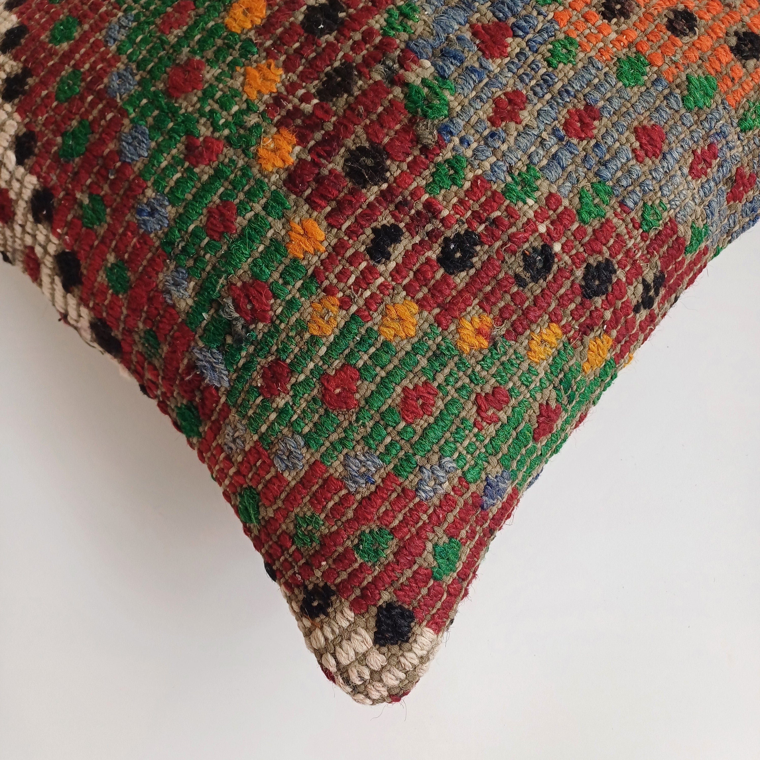 Vintage Cushion Cover 16''x16'' / 40x40 CM