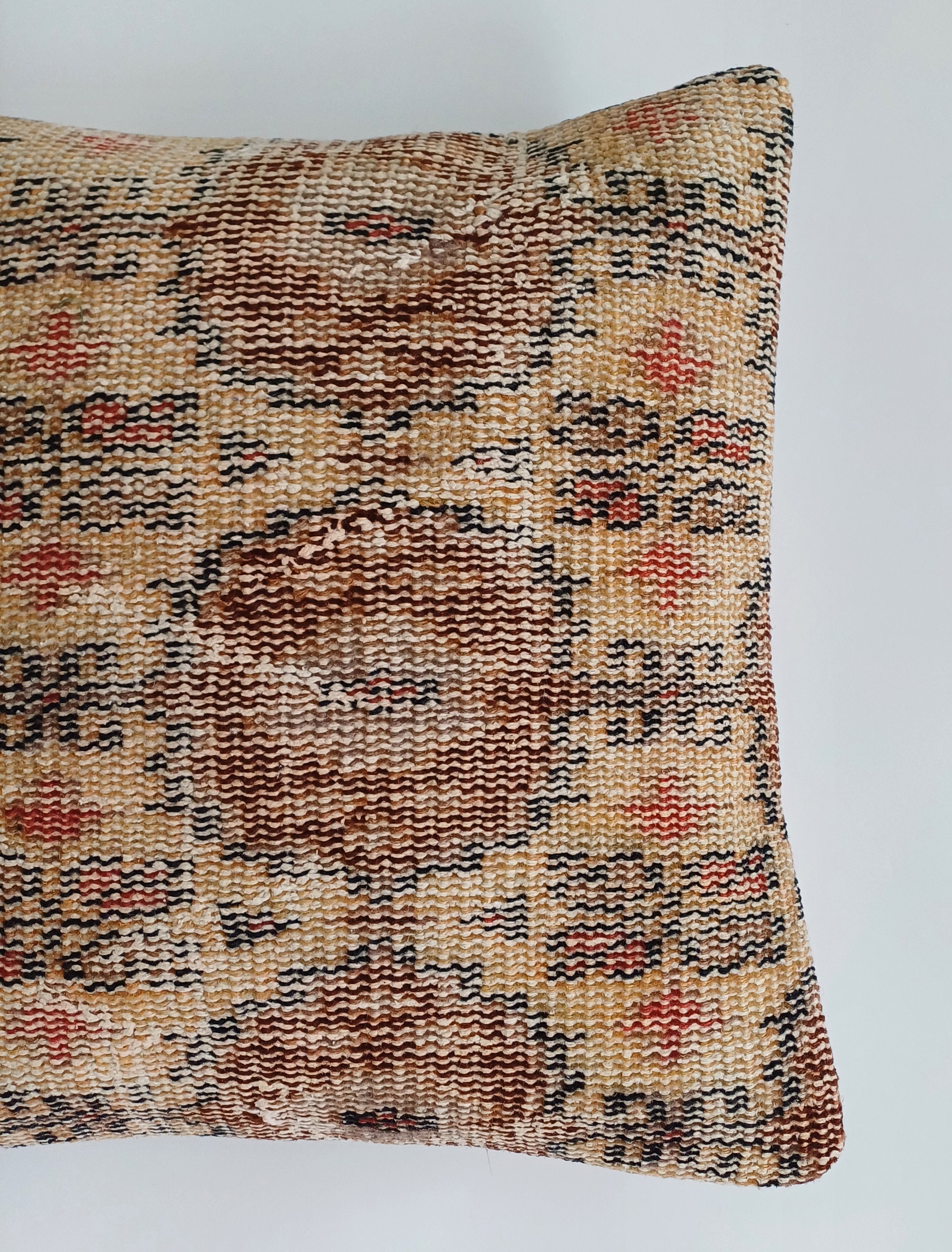 Vintage Cushion Cover 16''x16'' / 40x40 CM