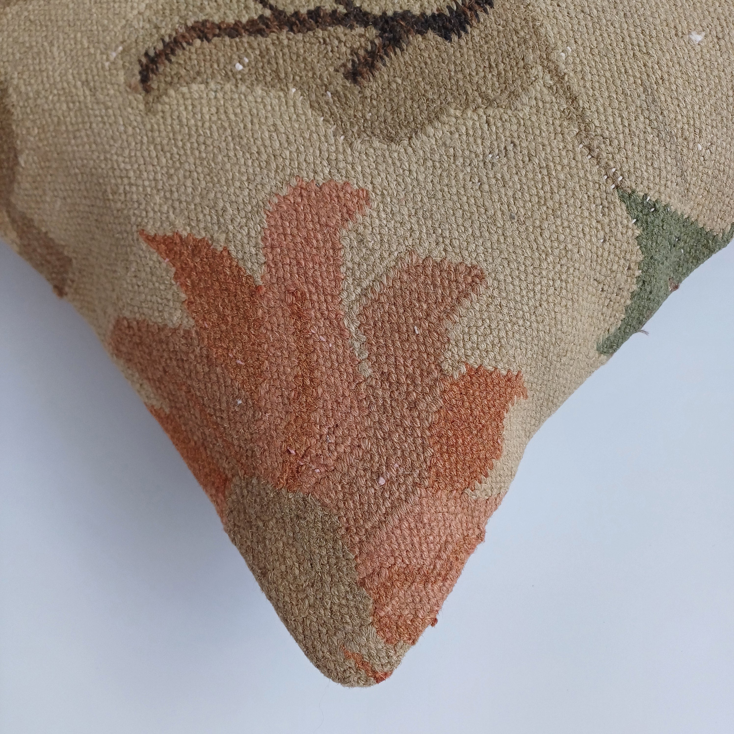 Floral Vintage Cushion Cover 16''x16'' / 40x40 CM