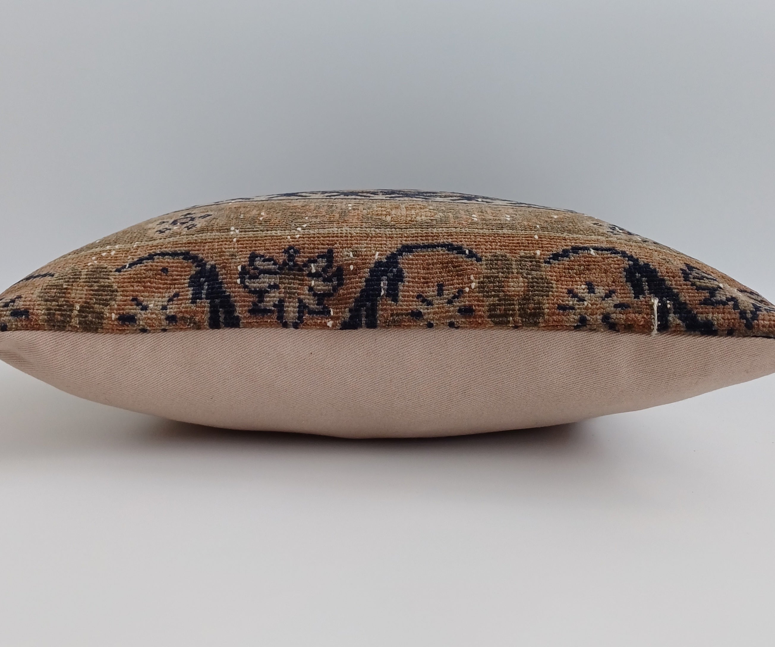 Vintage Cushion Cover 16''x16'' / 40x40 CM