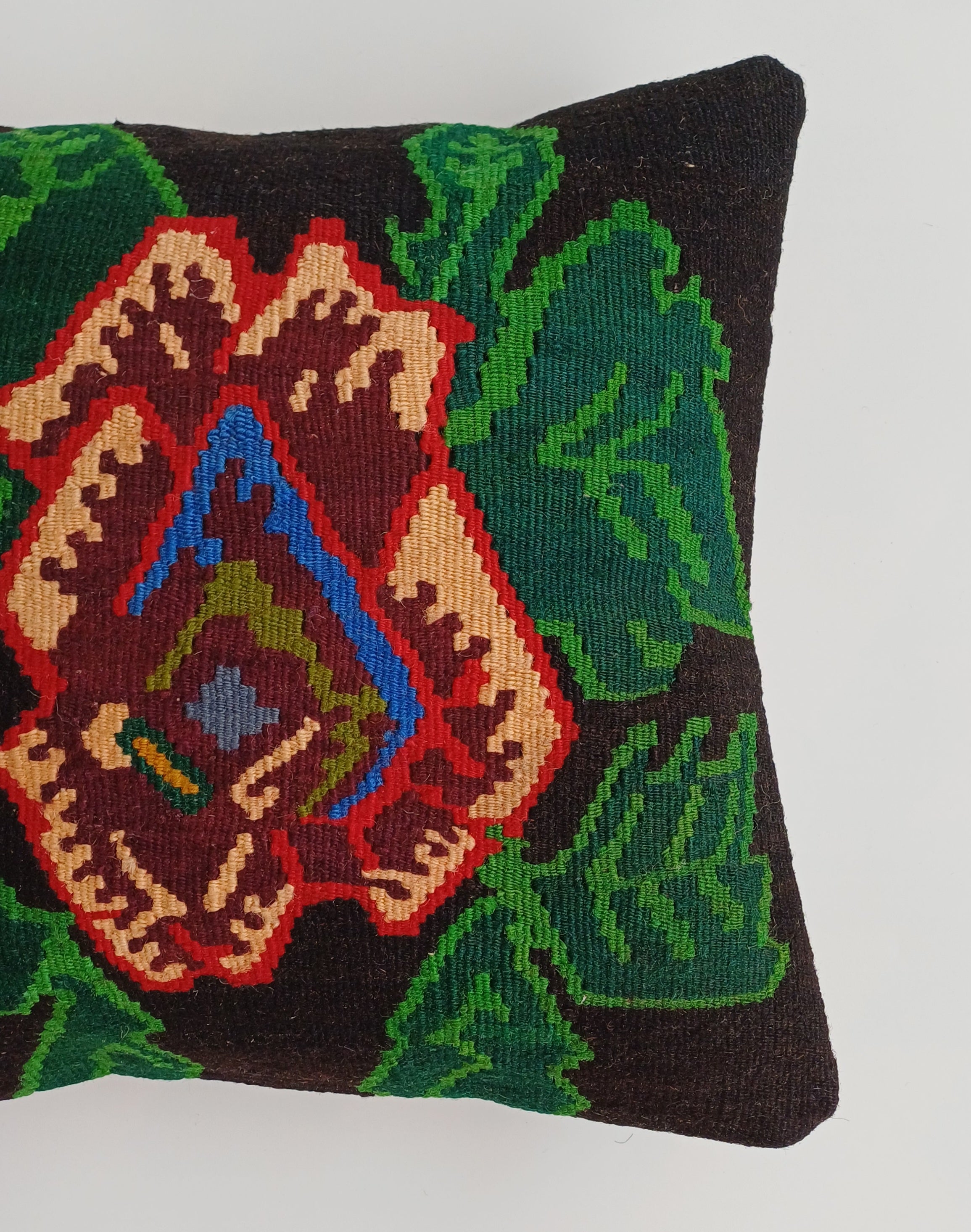 Vintage Floral Cushion Cover 16''x16'' / 40x40 CM