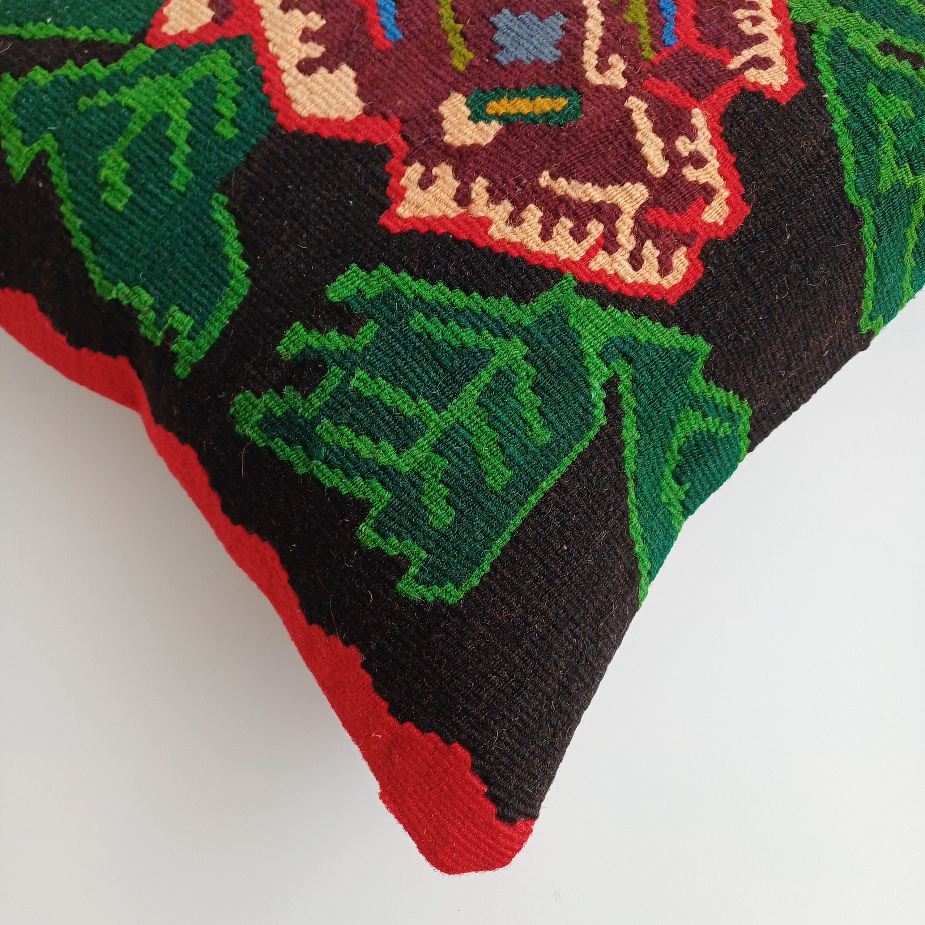 Vintage Floral Cushion Cover 16''x16'' / 40x40 CM