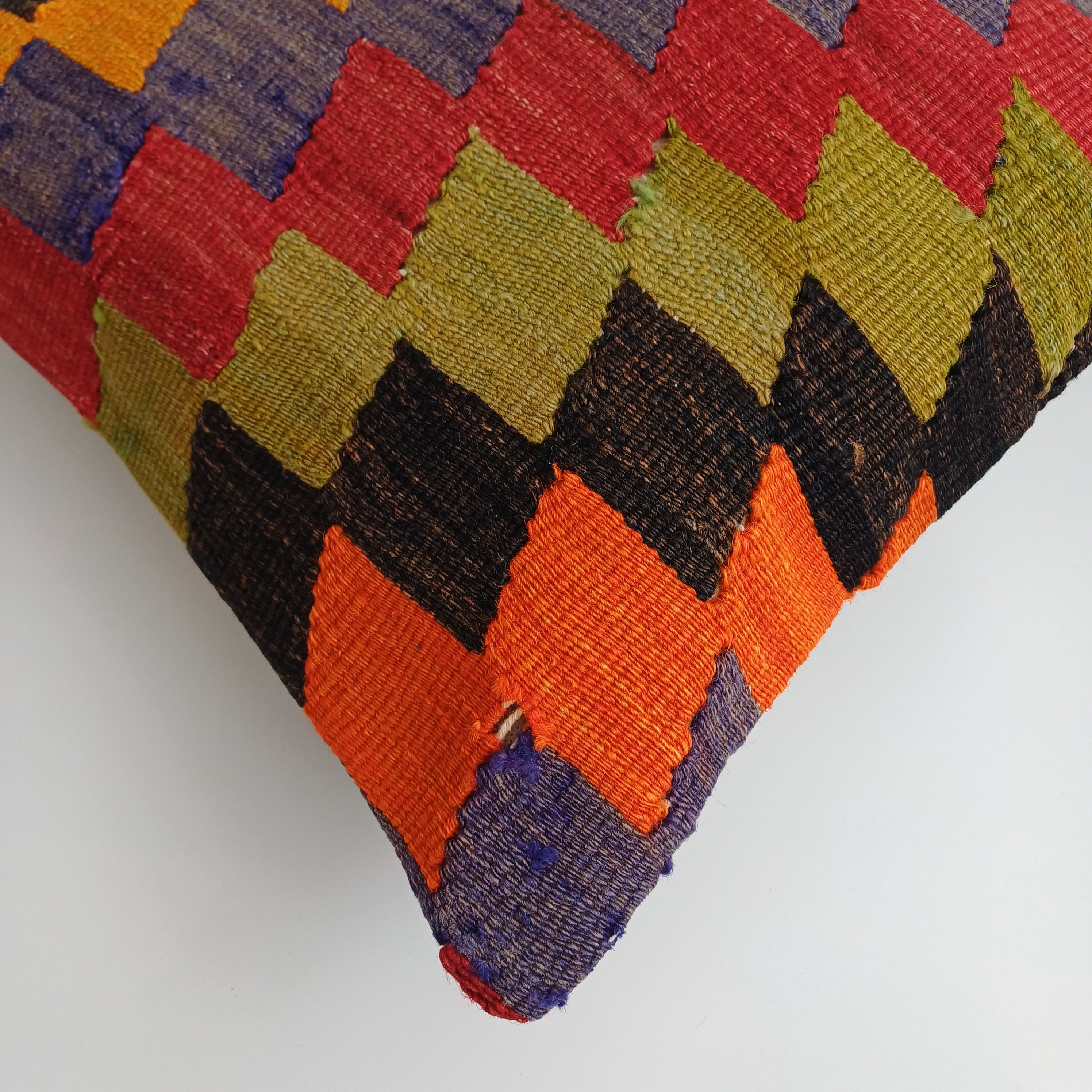 Vintage Turkish Rug Cushion Cover 18''x18'' / 45x45 CM