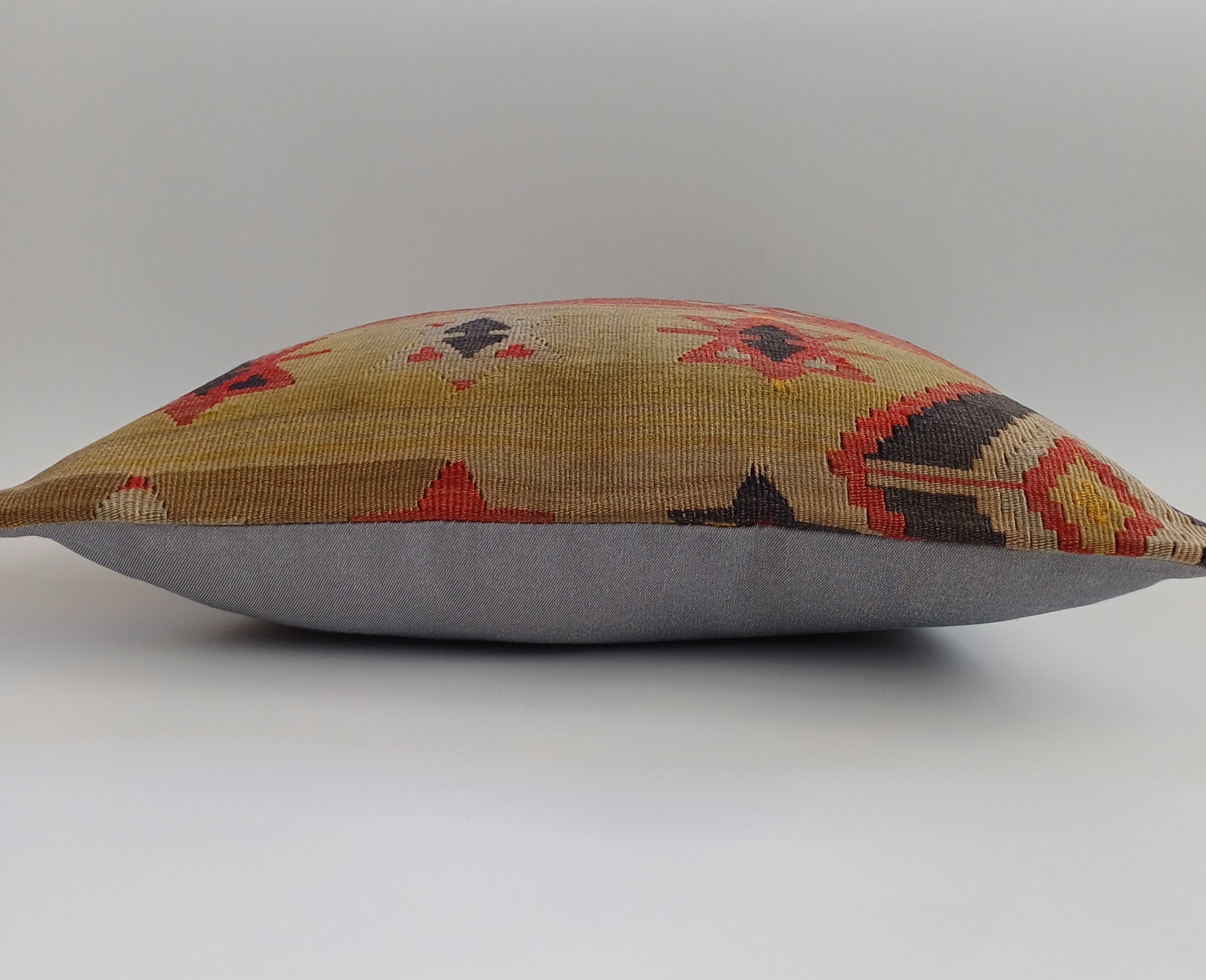 Vintage Turkish Rug Cushion Cover 18''x18'' / 45x45 CM