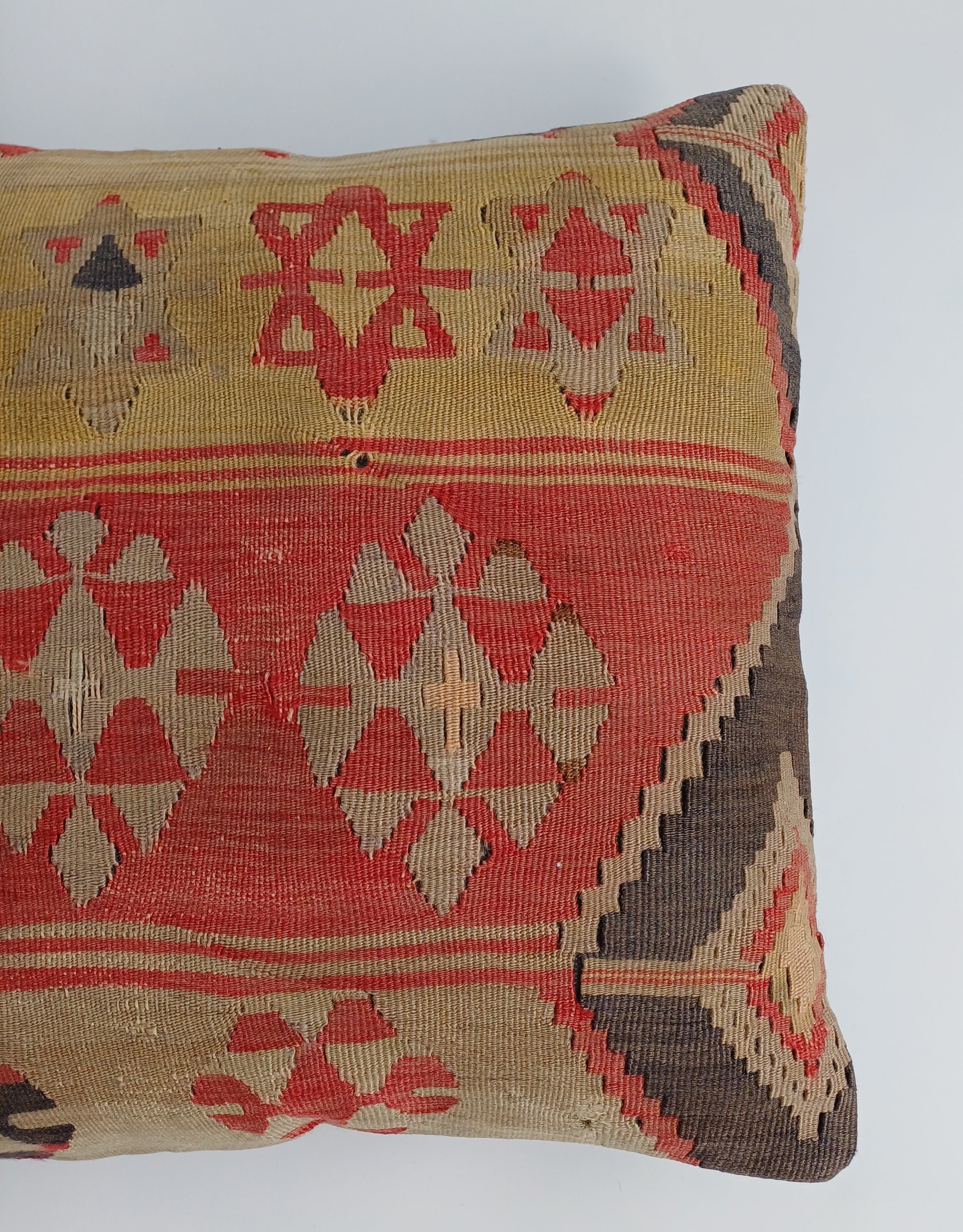 Vintage Turkish Rug Cushion Cover 18''x18'' / 45x45 CM