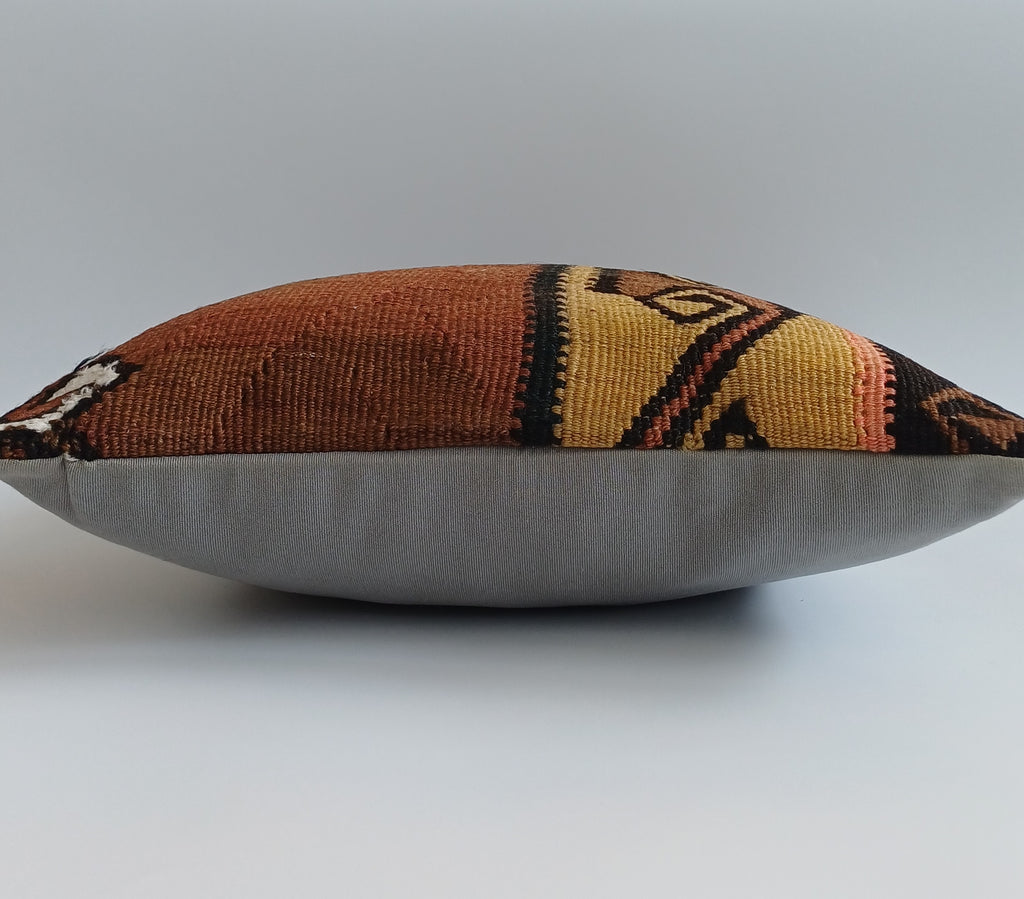 Vintage Cushion Cover 16''x16'' / 40x40 CM