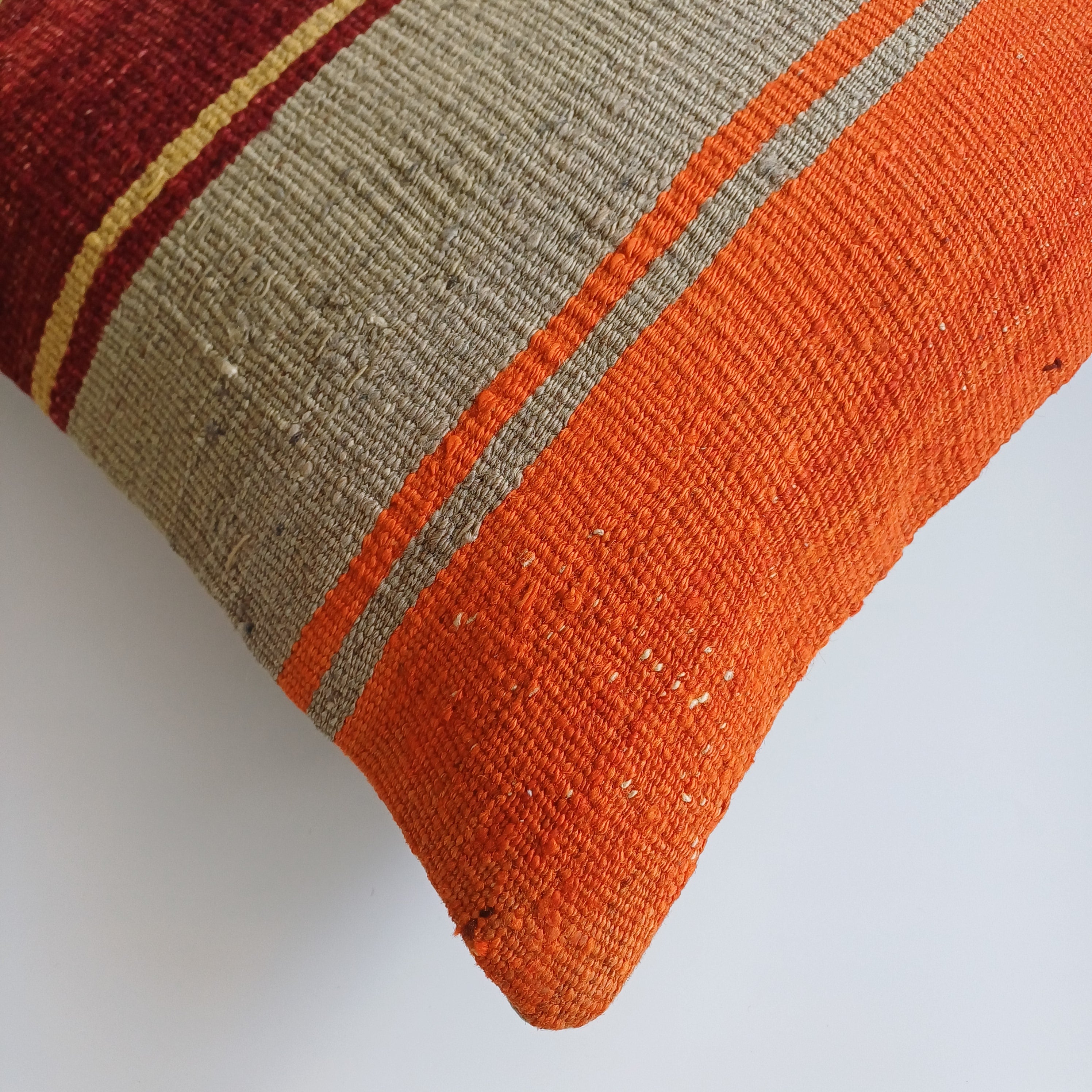 Vintage Turkish Rug Cushion Cover 18''x18'' / 45x45 CM