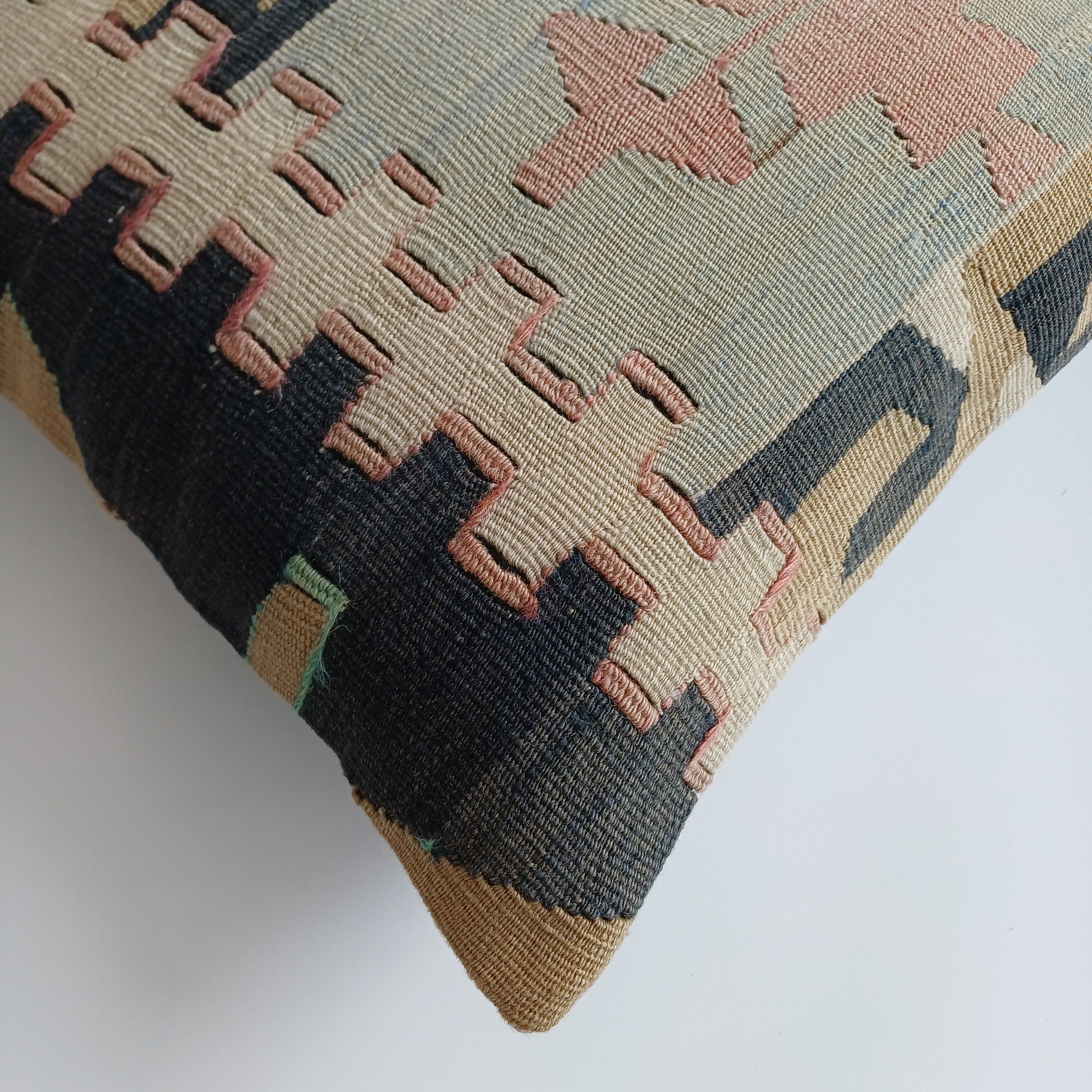 Vintage Turkish Rug Cushion Cover 18''x18'' / 45x45 CM