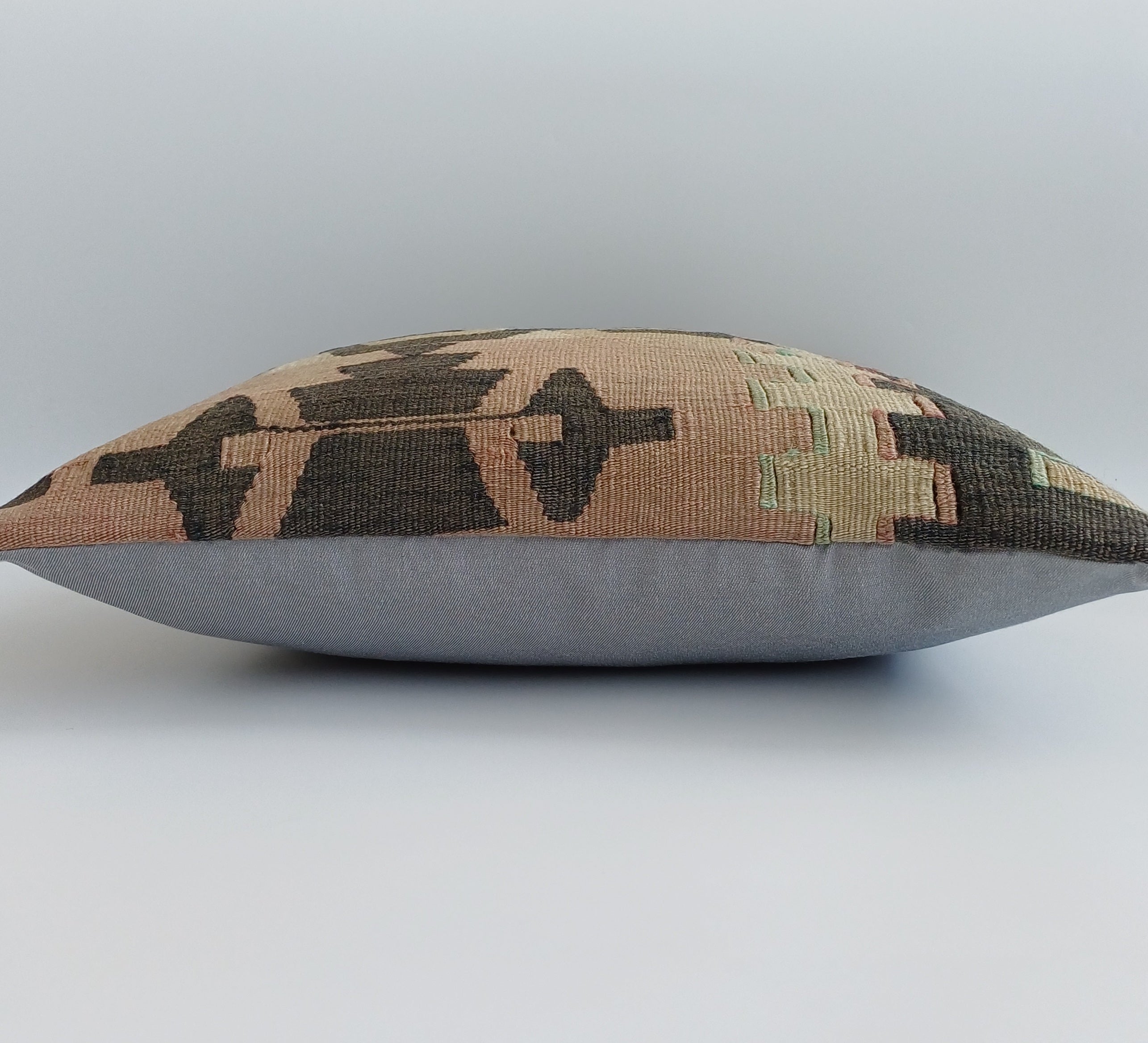 Vintage Turkish Rug Cushion Cover 18''x18'' / 45x45 CM