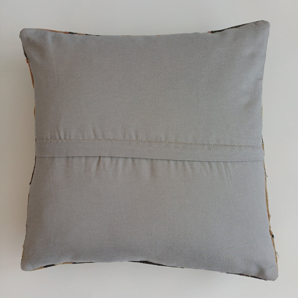 Vintage Turkish Rug Cushion Cover 18''x18'' / 45x45 CM