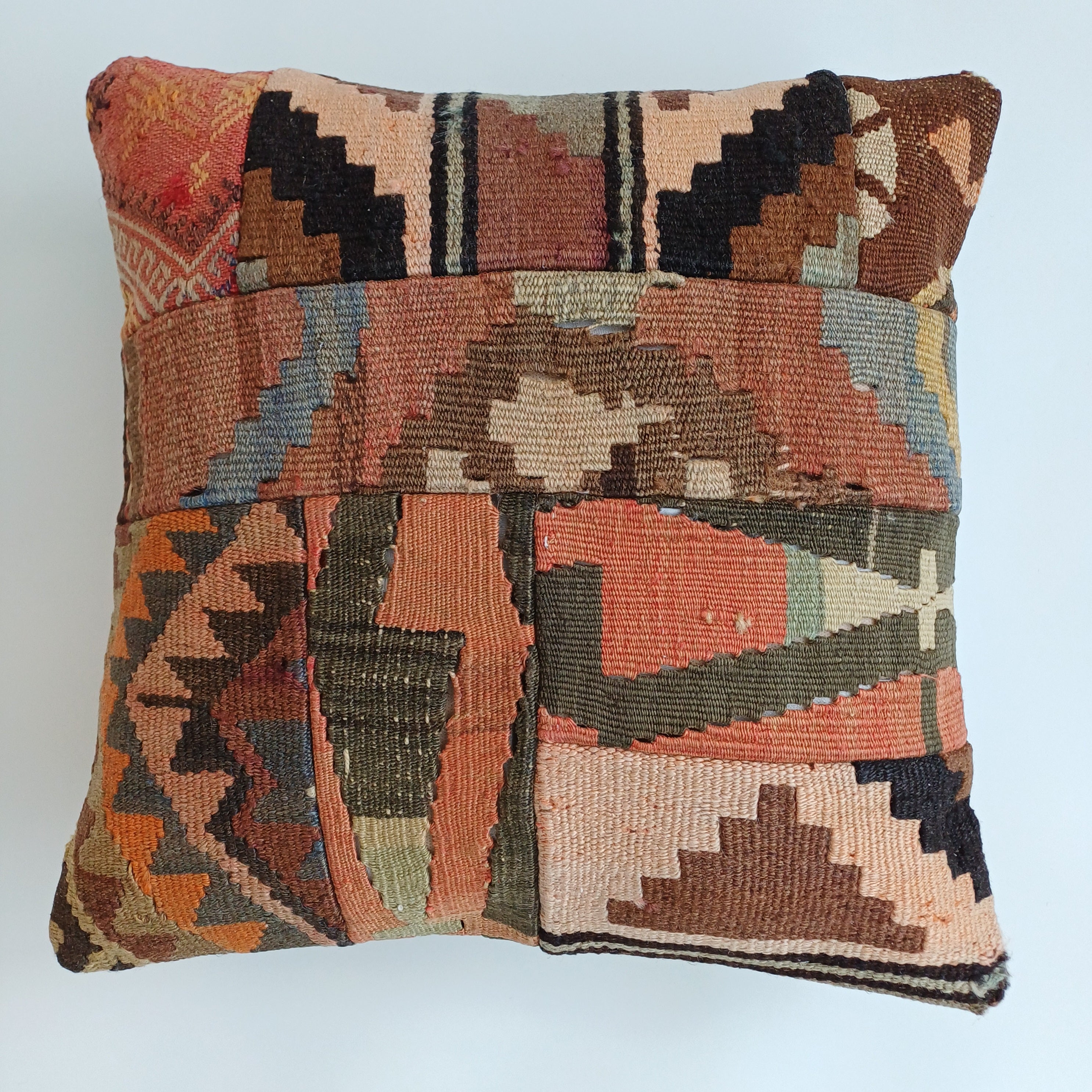 Vintage Turkish Rug Cushion Cover 18''x18'' / 45x45 CM