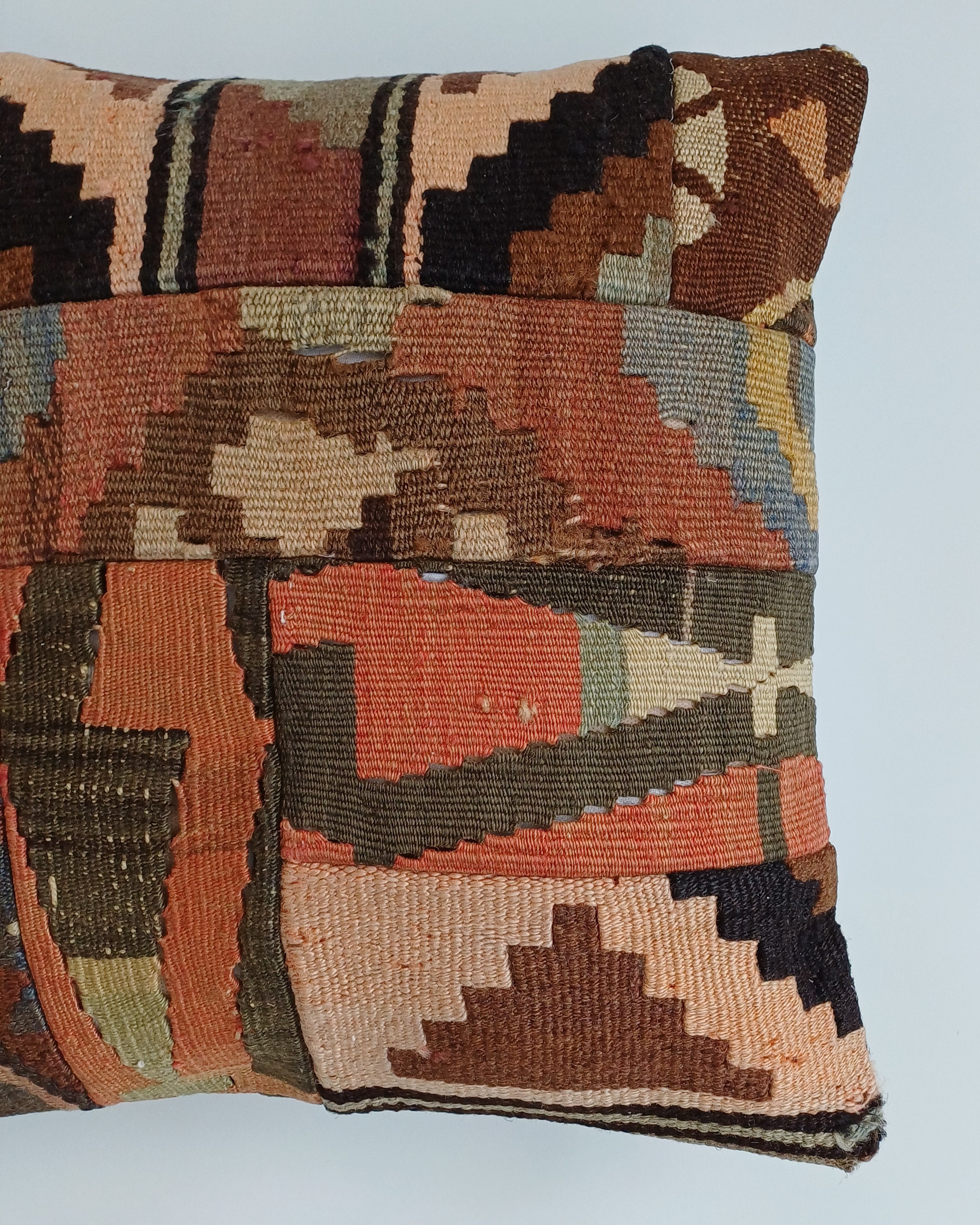 Vintage Turkish Rug Cushion Cover 18''x18'' / 45x45 CM