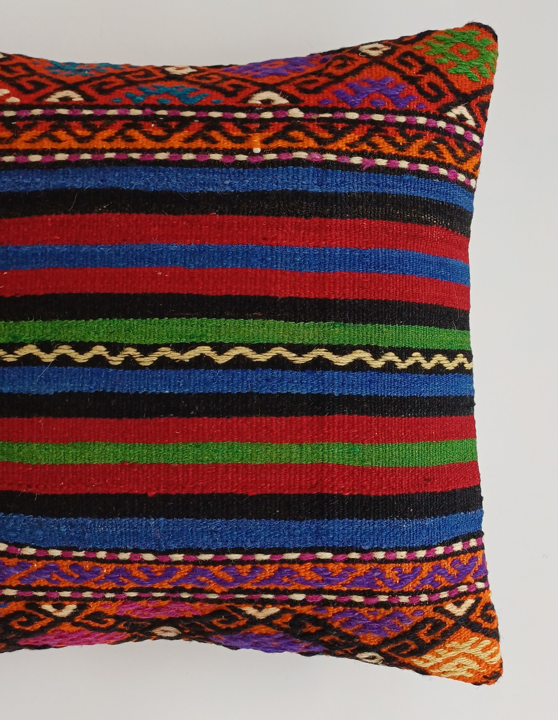 Vintage Turkish Rug Cushion Cover 18''x18'' / 45x45 CM