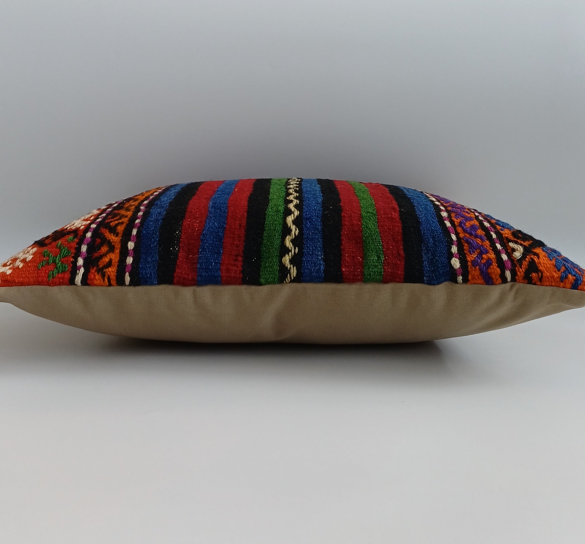 Vintage Turkish Rug Cushion Cover 18''x18'' / 45x45 CM
