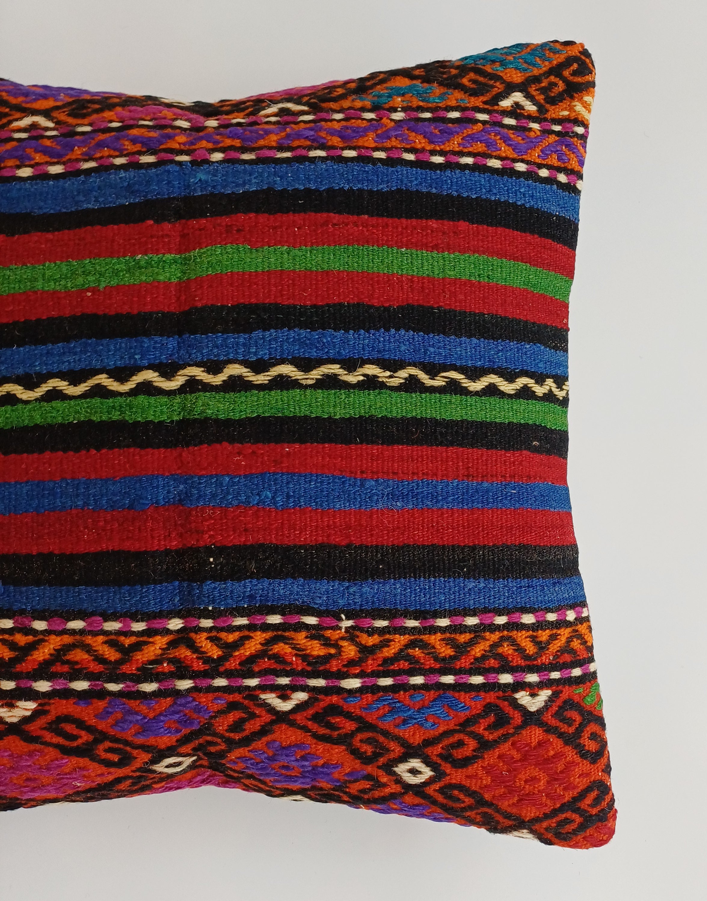 Vintage Turkish Rug Cushion Cover 18''x18'' / 45x45 CM