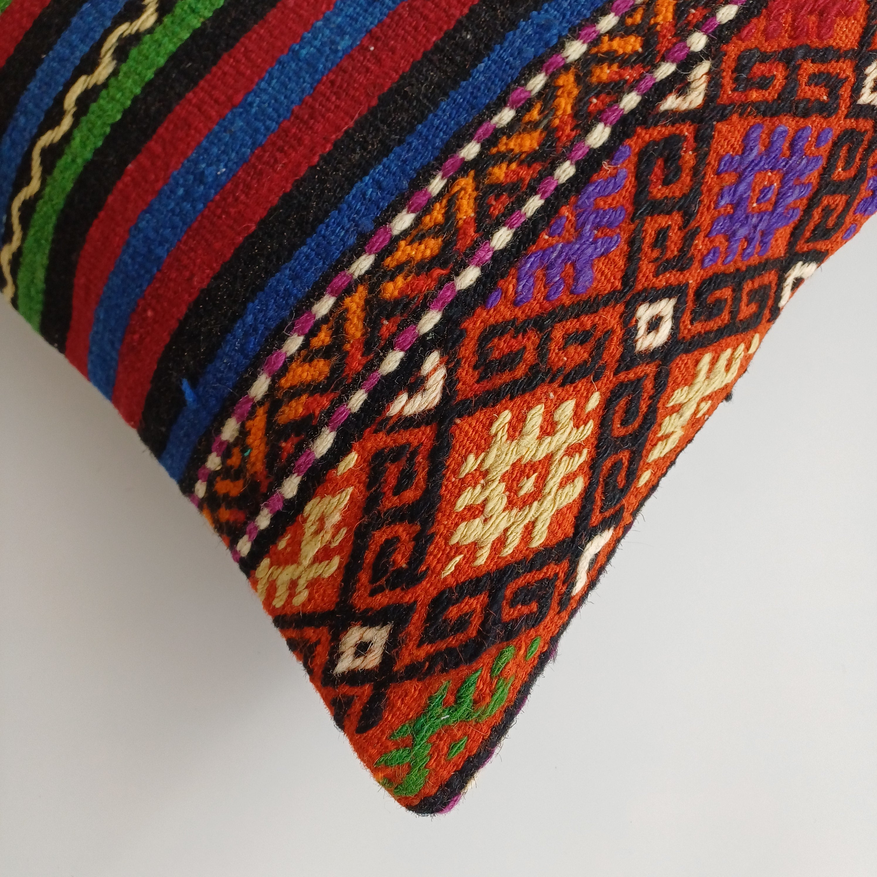 Vintage Turkish Rug Cushion Cover 18''x18'' / 45x45 CM