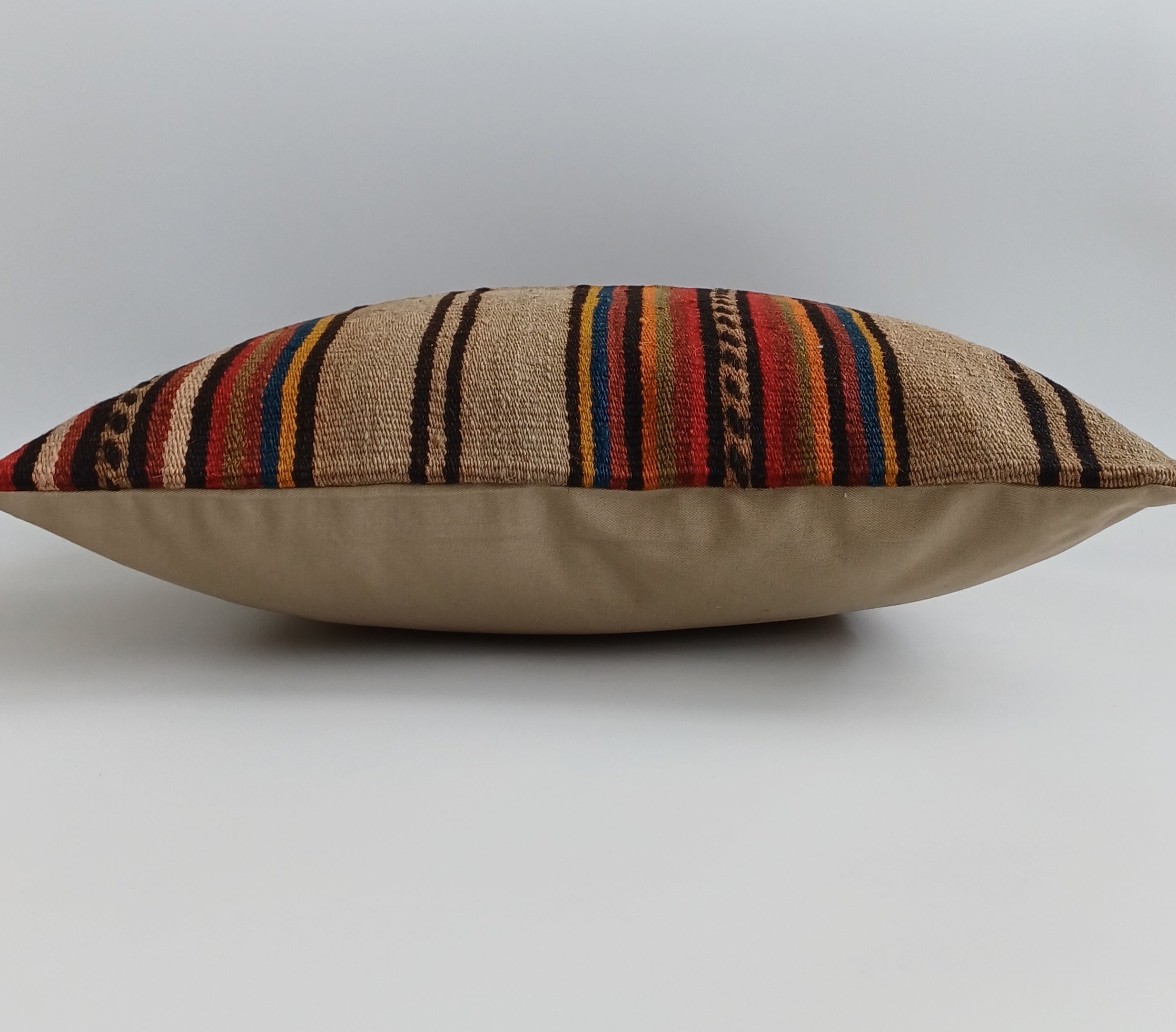 Vintage Turkish Rug Cushion Cover 18''x18'' / 45x45 CM