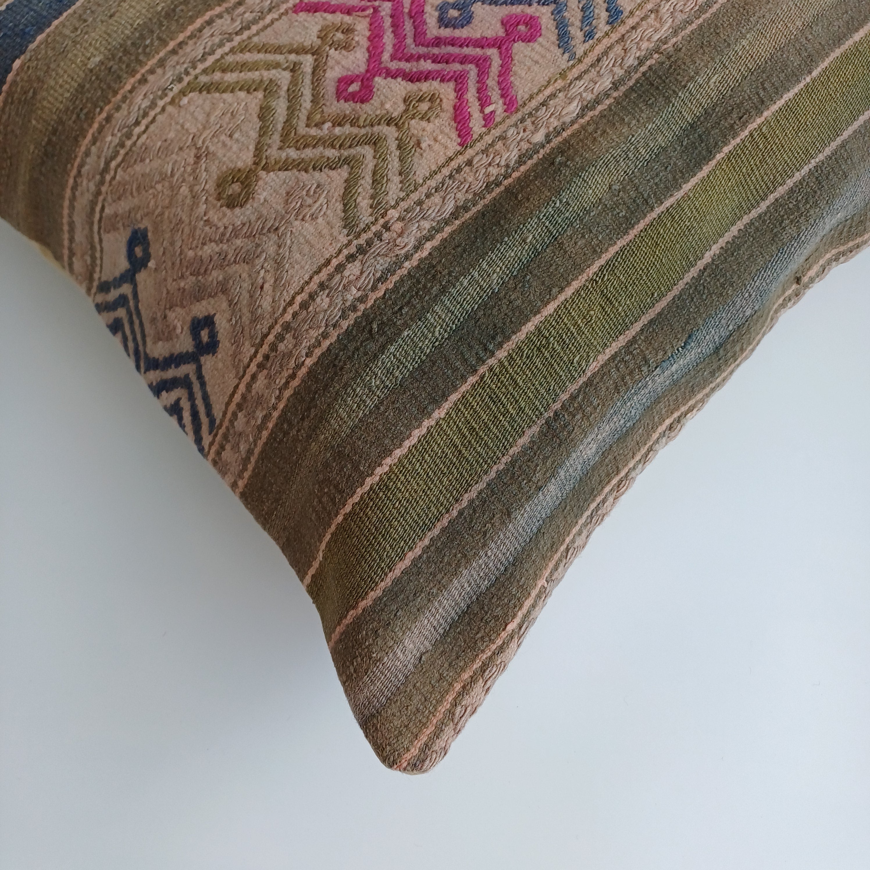 Vintage Cushion Cover 20''x20'' / 50x50 CM