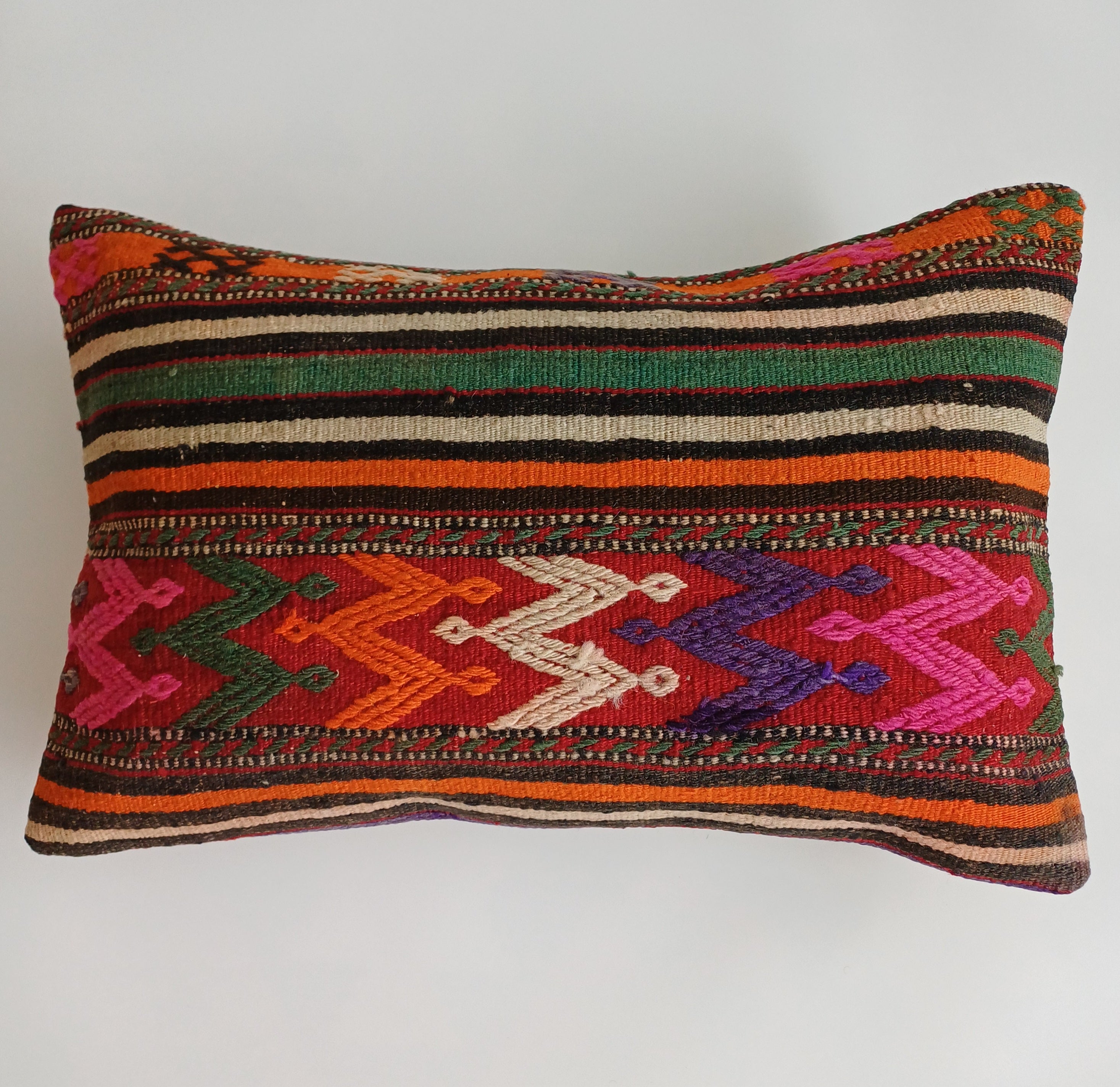 Vintage Cushion Cover 24''x16'' / 60x40 CM