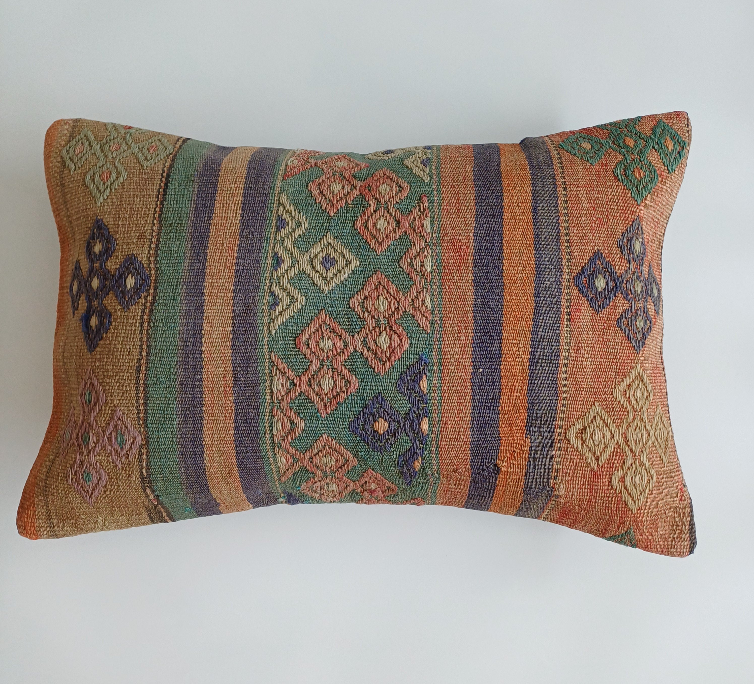 Vintage Cushion Cover 24''x16'' / 60x40 CM