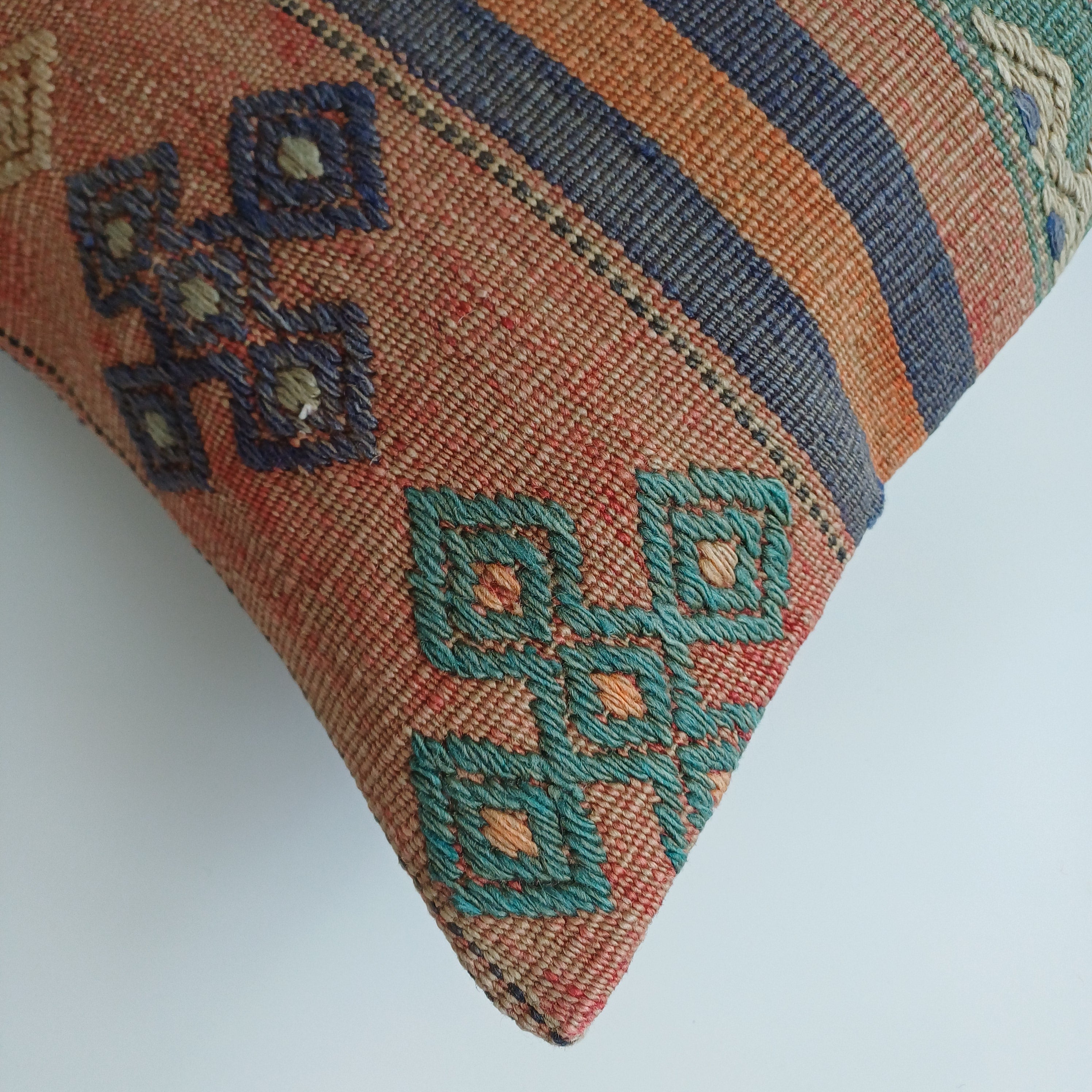 Vintage Cushion Cover 24''x16'' / 60x40 CM