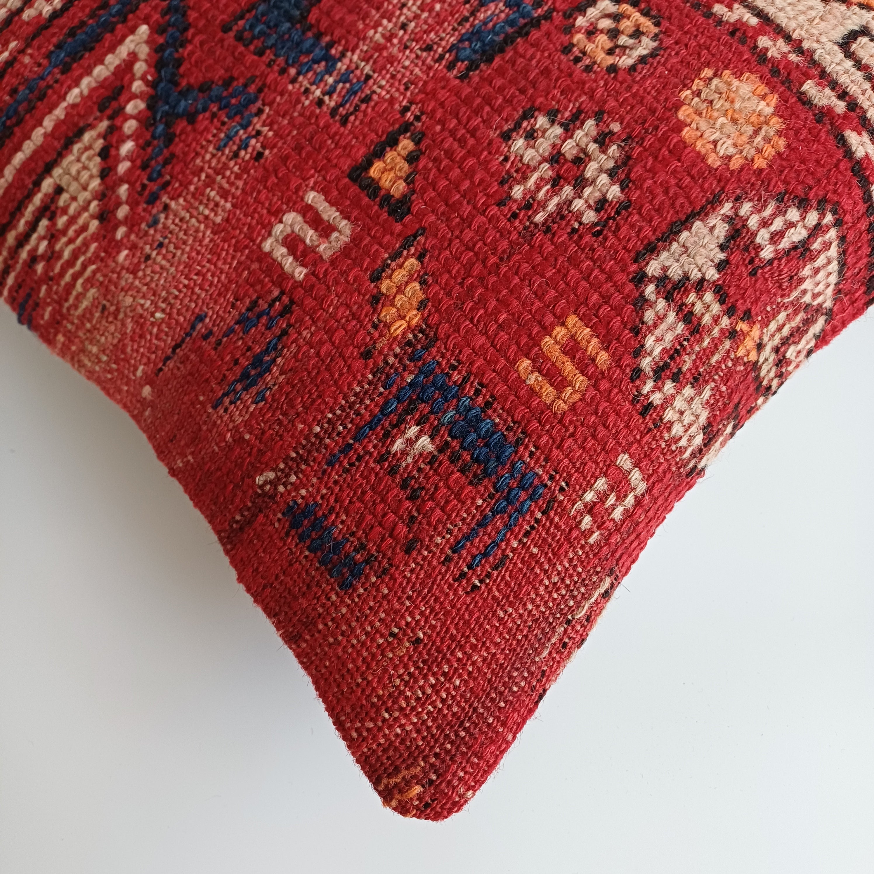 Handmade Carpet Cushion Cover 16''x16'' / 40x40 CM
