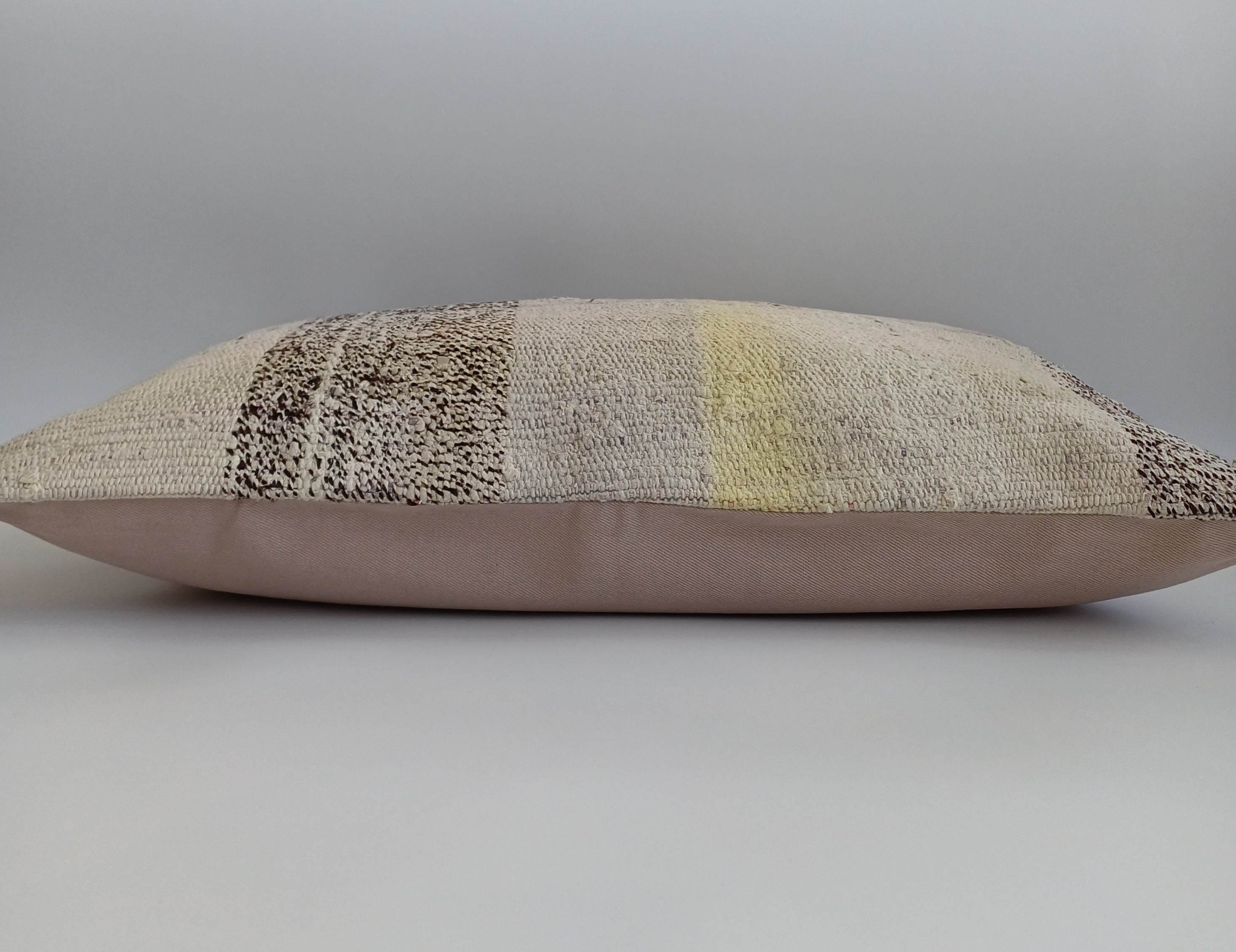 Vintage Cushion Cover 24''x16'' / 60x40 CM