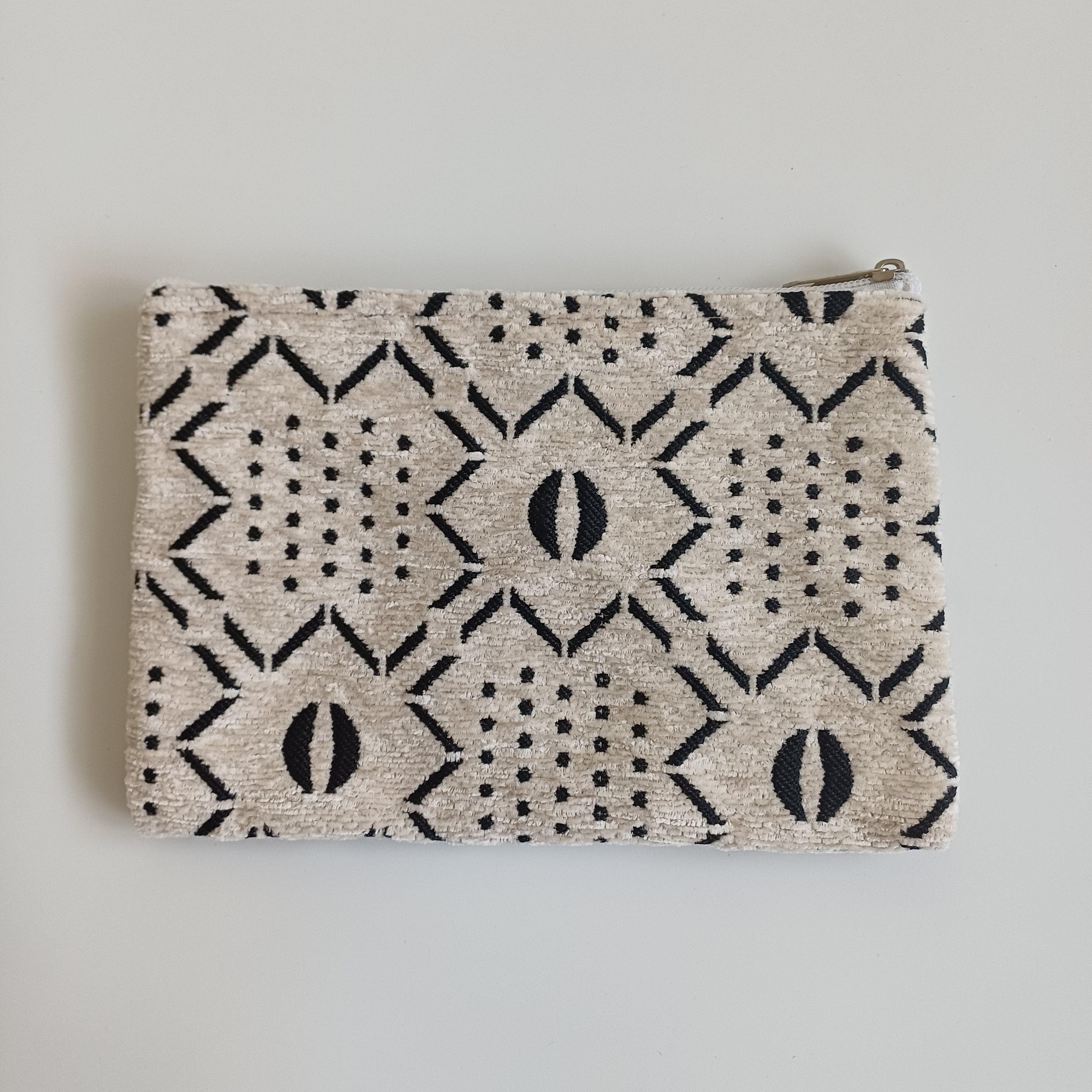 Moroccan Cream and Charcoal Handmade Velvet Pouch 20x14 CM