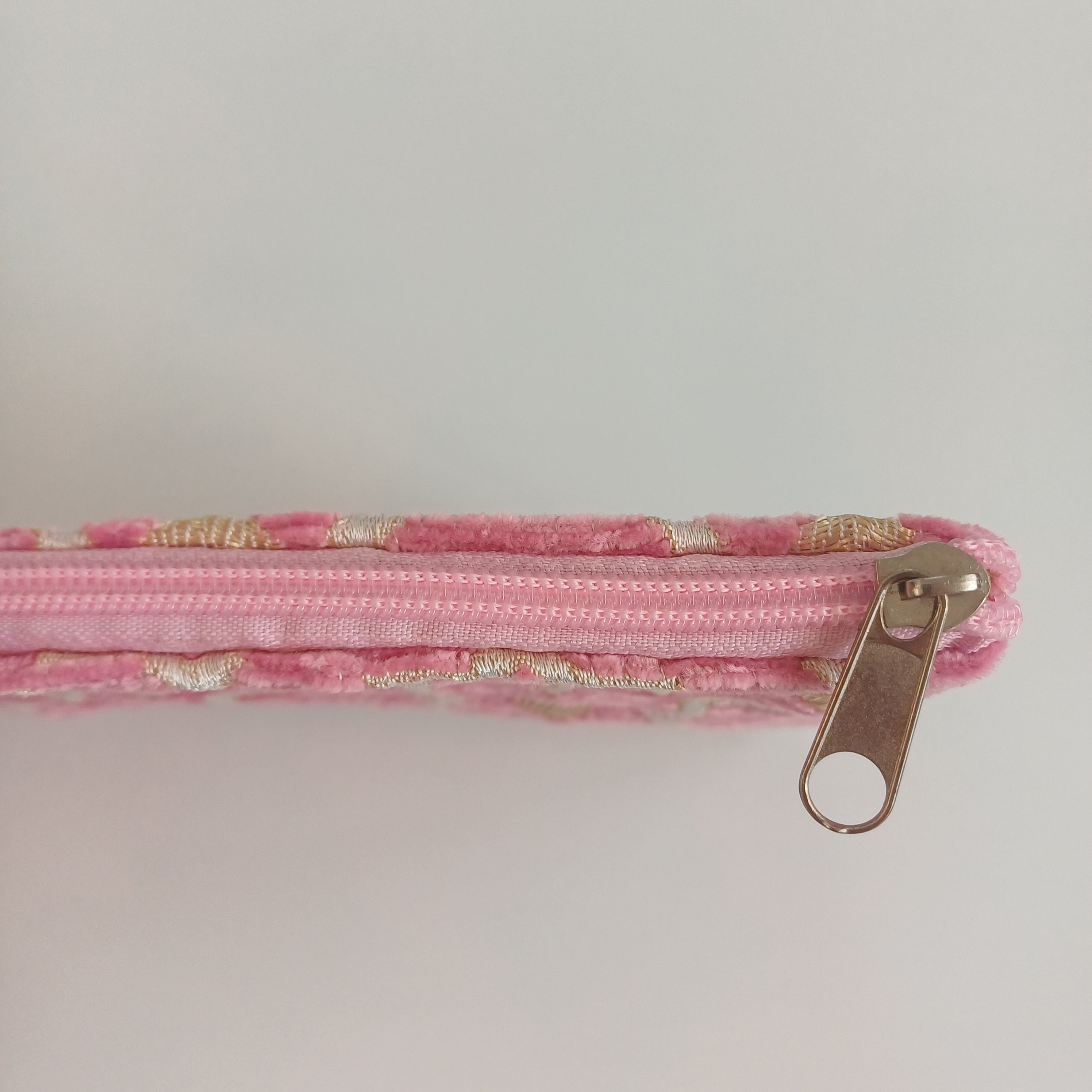 Moroccan Pink Handmade Velvet Pouch 20x14 CM